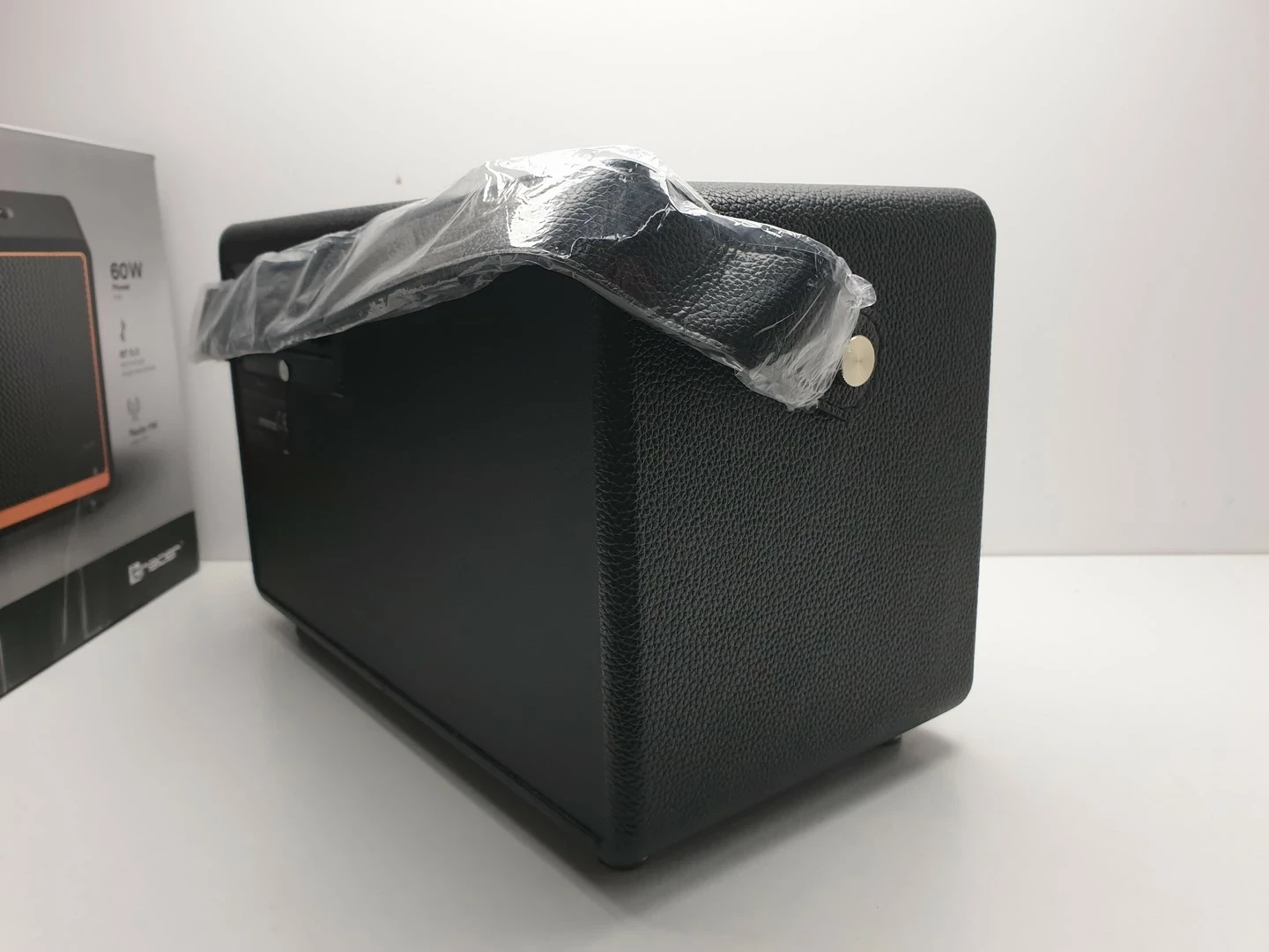 glosnik-przenosny-tracer-m60-czarny-60-w-marka-248811-1132027