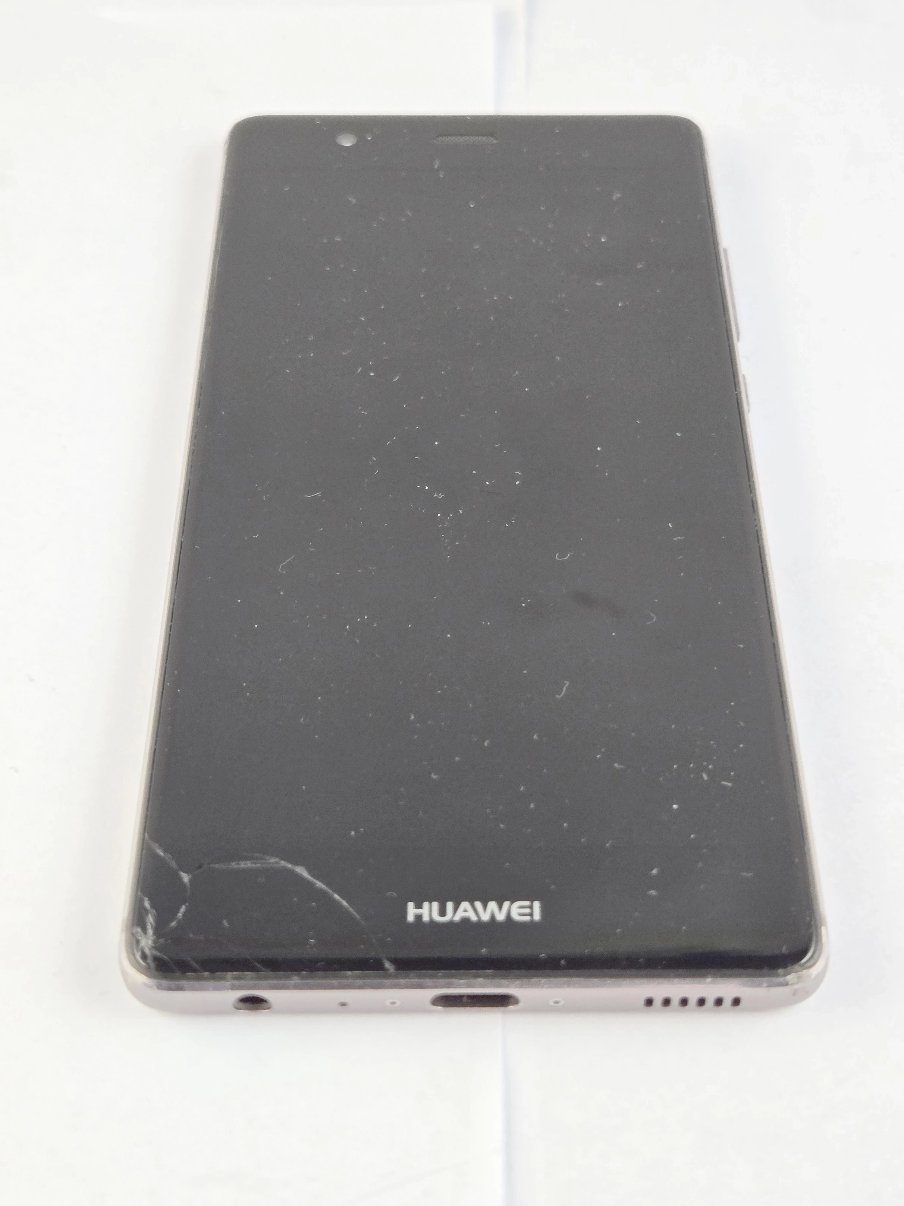telefon-huawei-p9-3-gb-32-gb-eva-l09-ean-gtin-6901443150960