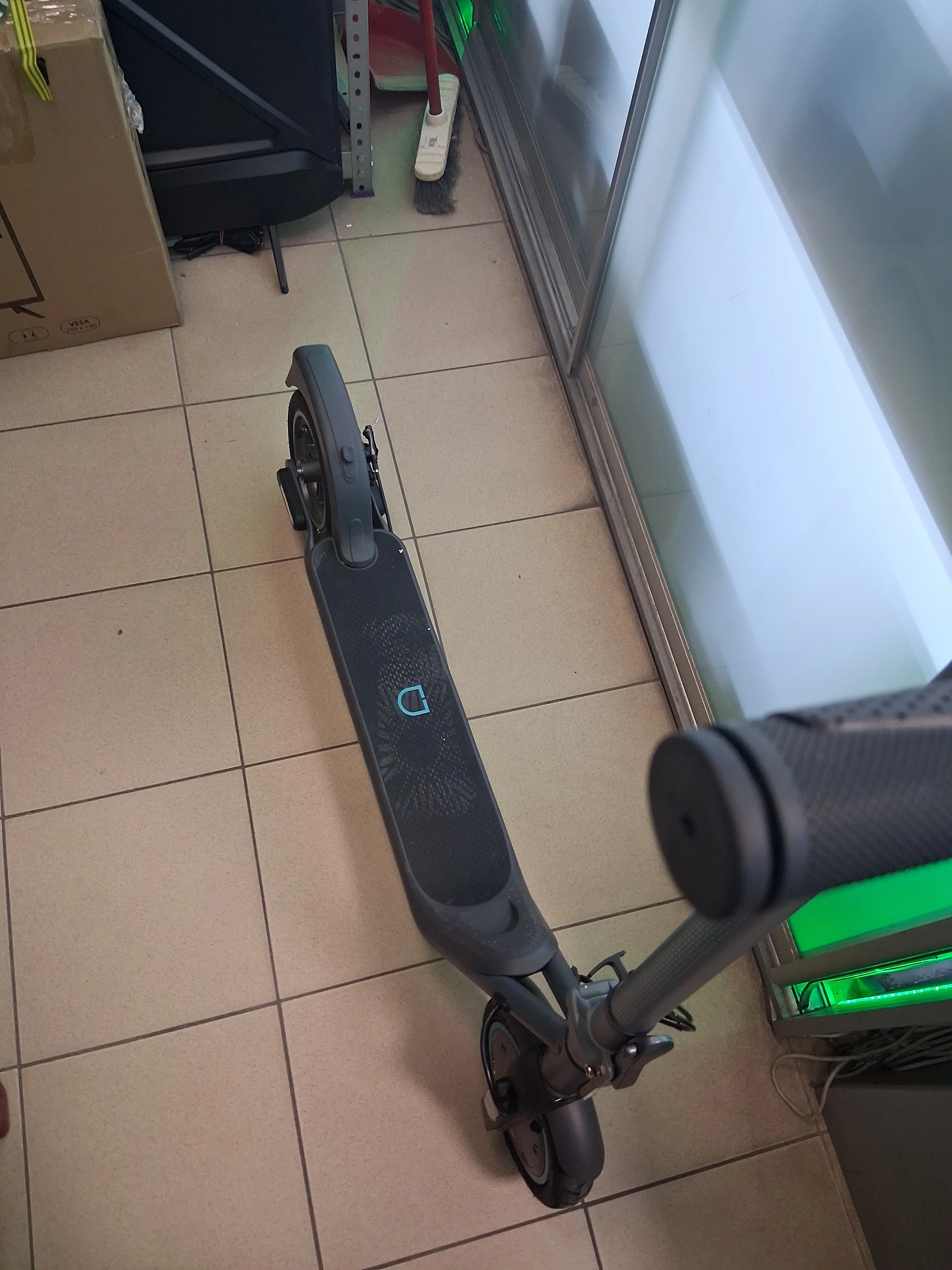 hulajnoga-cecotec-500w-20-km-kod-producenta-7104