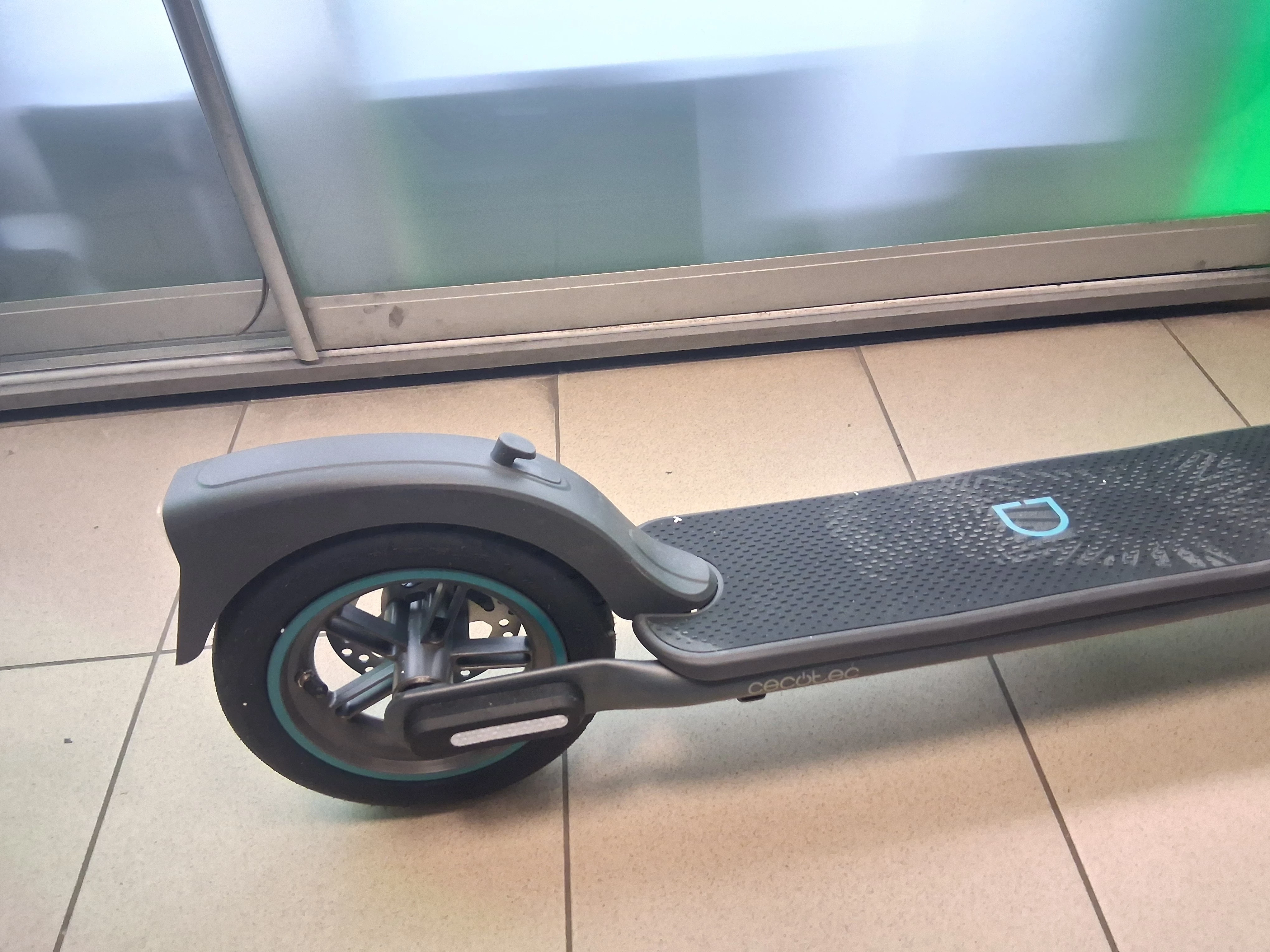 hulajnoga-cecotec-500w-20-km-ean-gtin-8435484071048