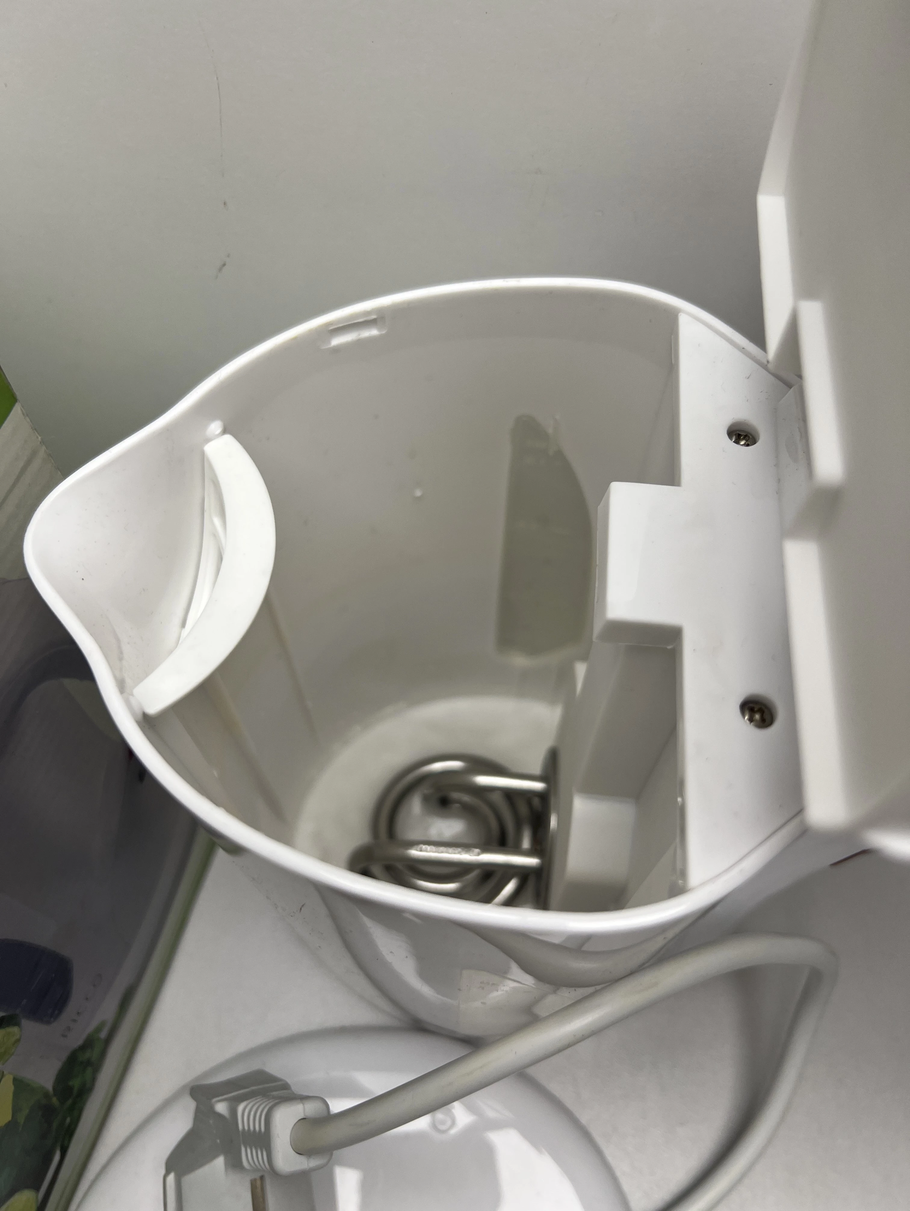 czajnik-elektryczny-ricco-wk-1002-900-w-1-l-bialy-ean-gtin-0027726722924