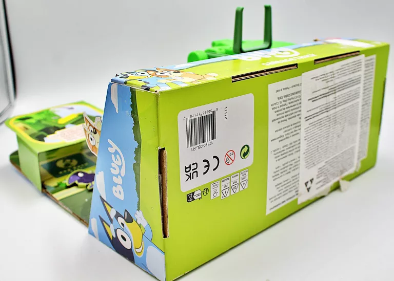 autko-zabawka-bluey-garbage-truck-zestaw-ze-smieciarka-plec-127789-1