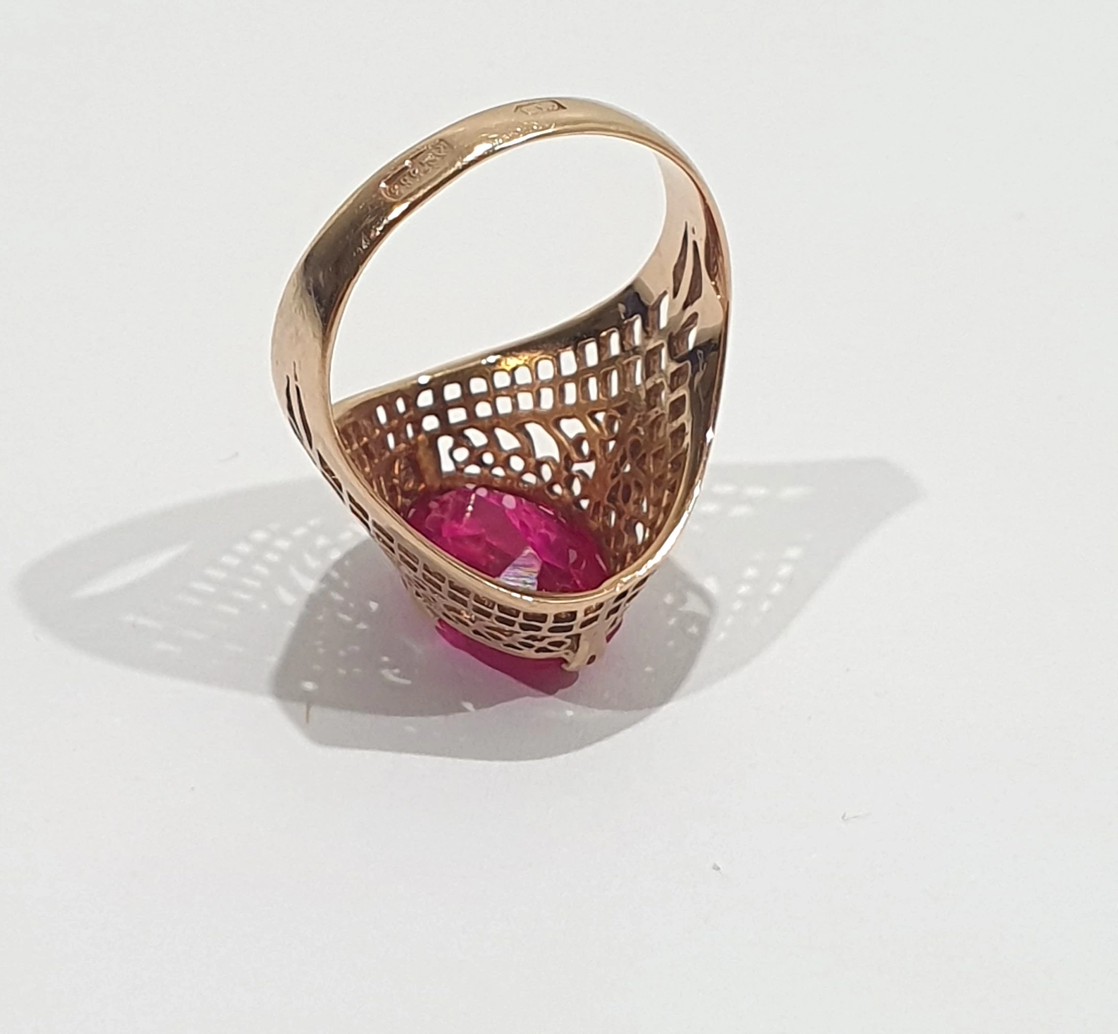 piekny-zloty-pierscionek-r13-material-15835-2