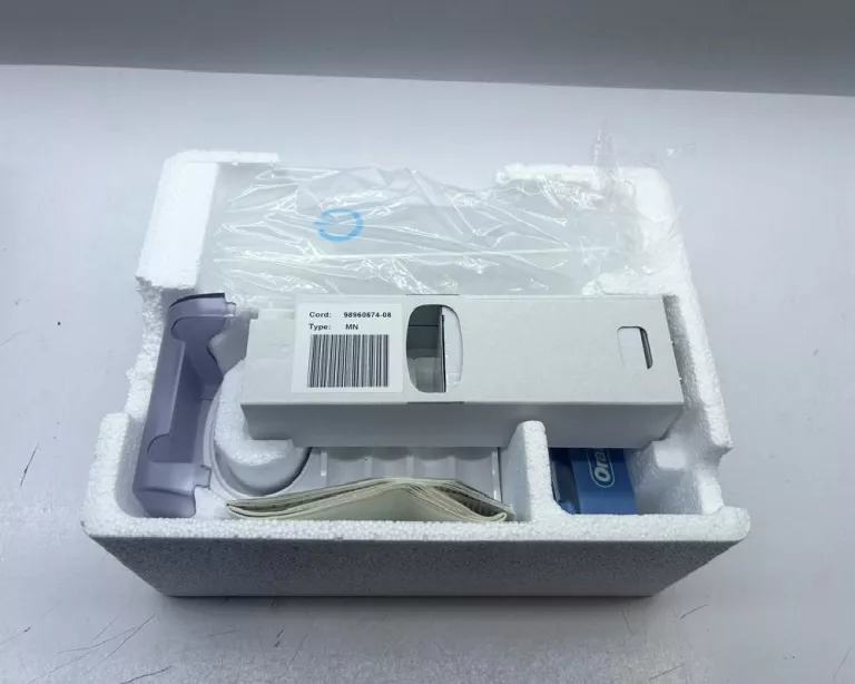 szczoteczka-do-zebow-oral-b-smart-4-4000-white-ean-gtin-4210201175391