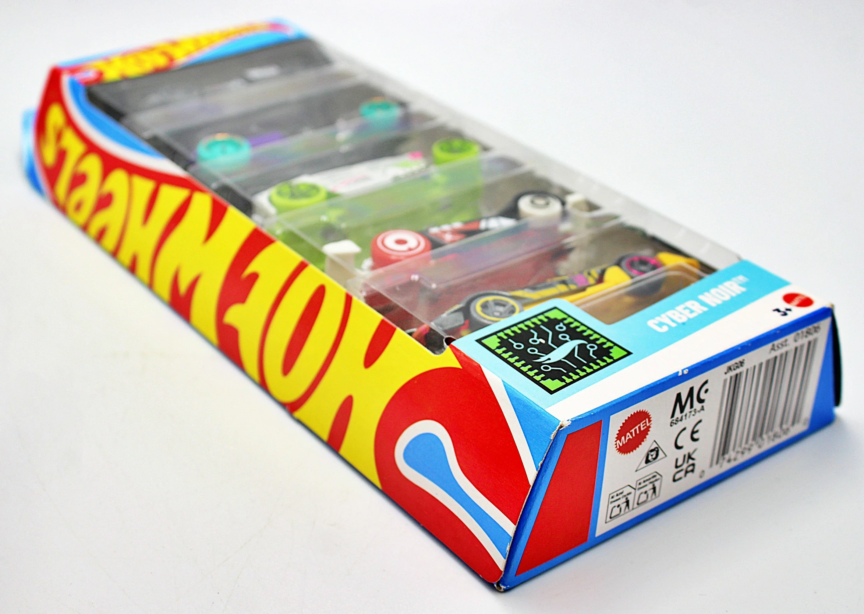 modele-aut-mattel-hot-wheels-cyber-noir-5-w-1-jkg06-plec-127789-1