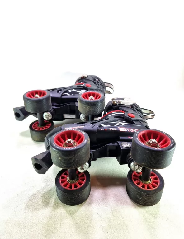 wrotki-dzieciece-roller-derby-stinger-rozmiar-30-33-model-stinger