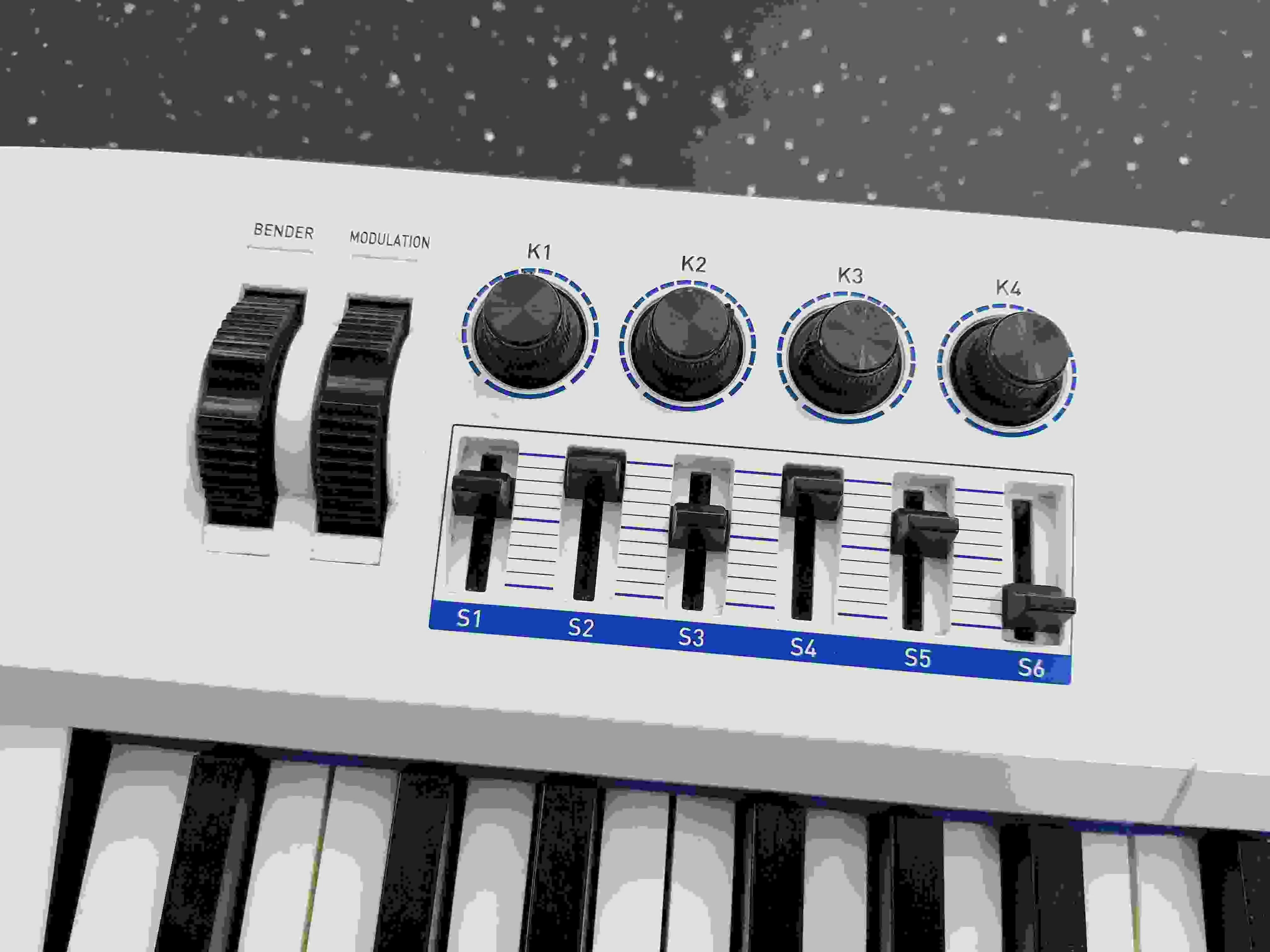 pianino-cyfrowe-casio-privia-px-5s-we-stan-11323-2