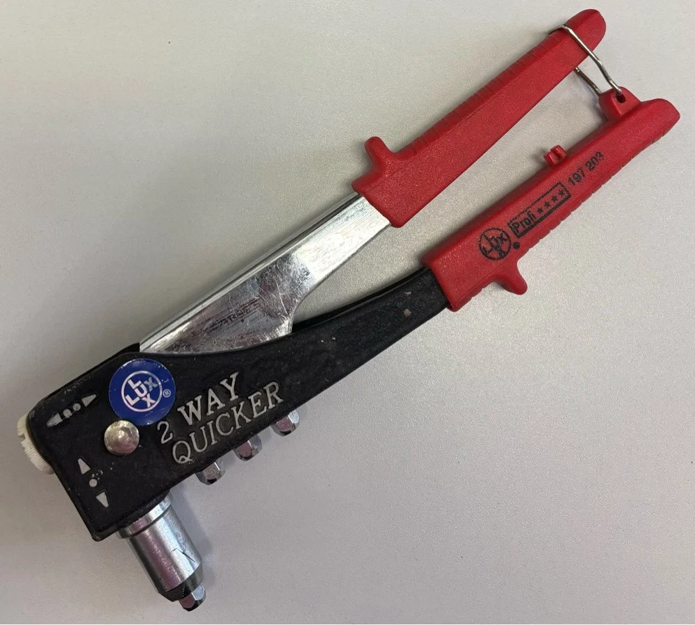 lux-197-203-nitownica-reczna-24-50-360st-rynek-2-sj-olawa