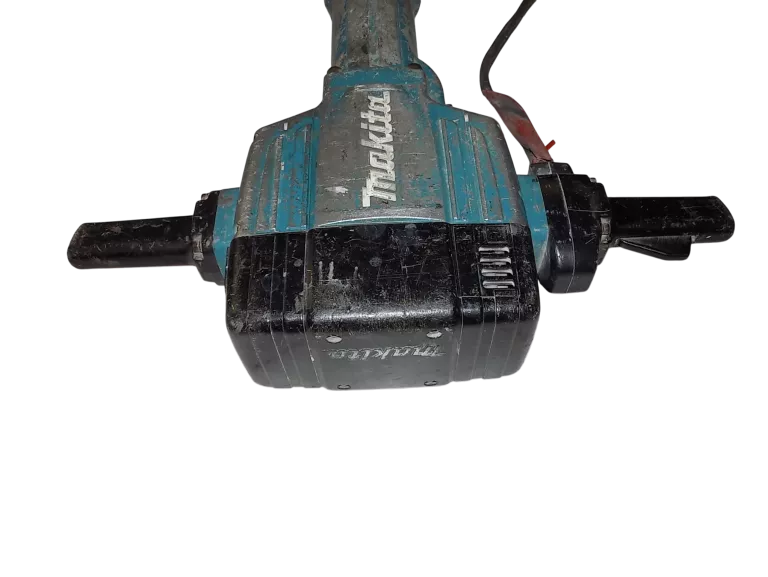 mlot-wyburzeniowy-makita-hm1810-2000w-energia-udaru-4490