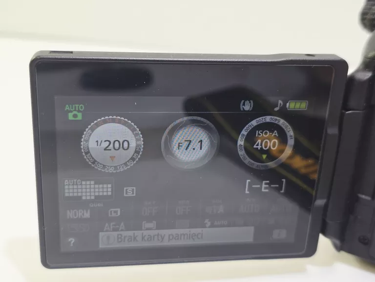 aparat-nikon-d5300-bodyobiektyw-nikkor-18-55-mm-stabilizacja-14349-4