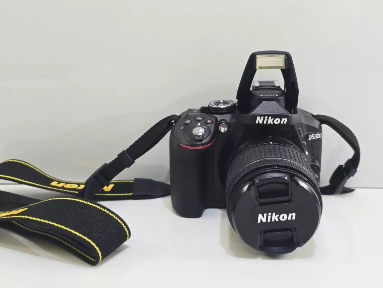aparat-nikon-d5300-bodyobiektyw-nikkor-18-55-mm-rozdzielczosc-2410