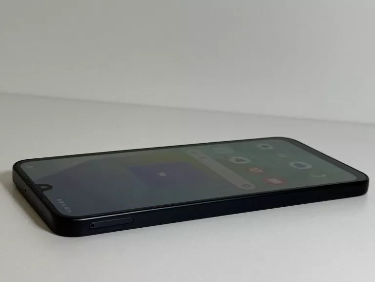 telefon-samsung-galaxy-a16-typ-202685-212929