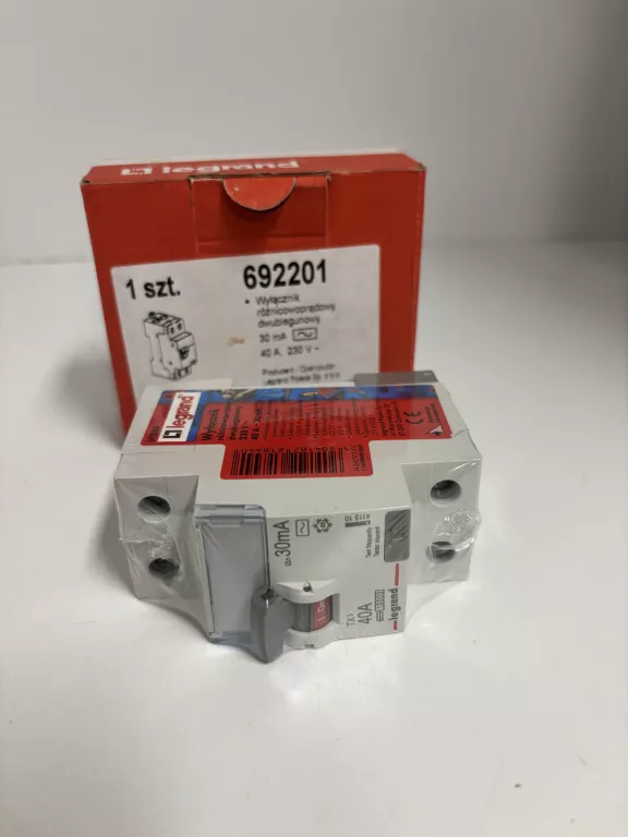 wylacznik-roznicowopradowy-legrand-692201-ean-gtin-5904182618440