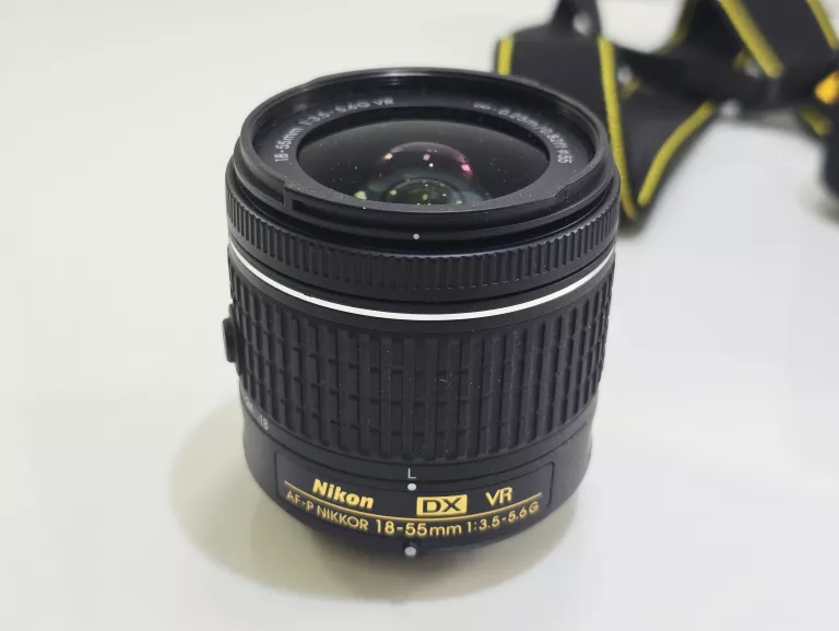 aparat-nikon-d5300-bodyobiektyw-nikkor-18-55-mm-przekatna-ekranu-320