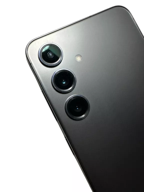 telefon-samsung-galaxy-s24-8128-gb-kod-producenta-sm-s921bzkdeue