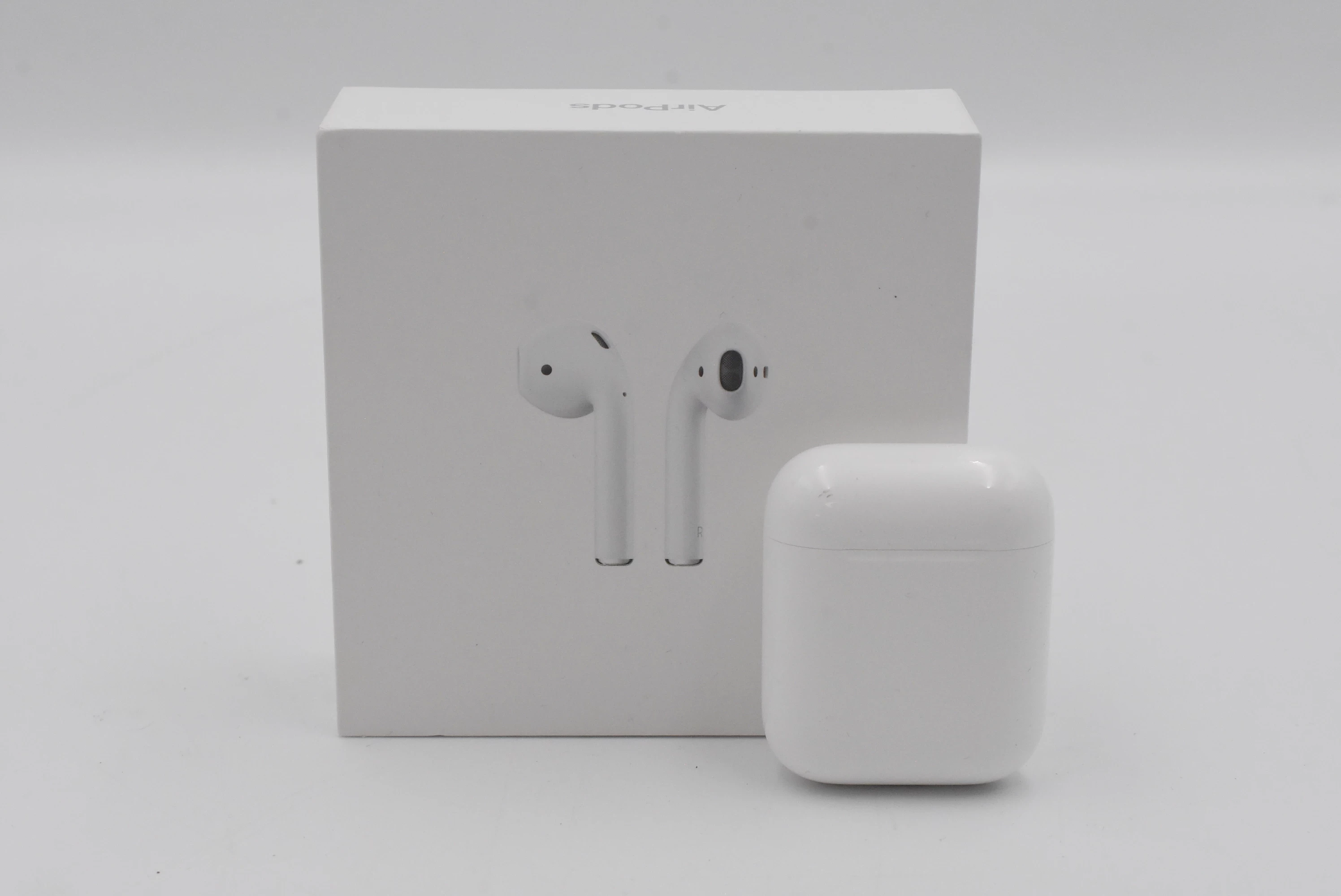 sluchawki-apple-airpods-2-a2032-a2031-a1602-os-piastowskie-74a-poznan