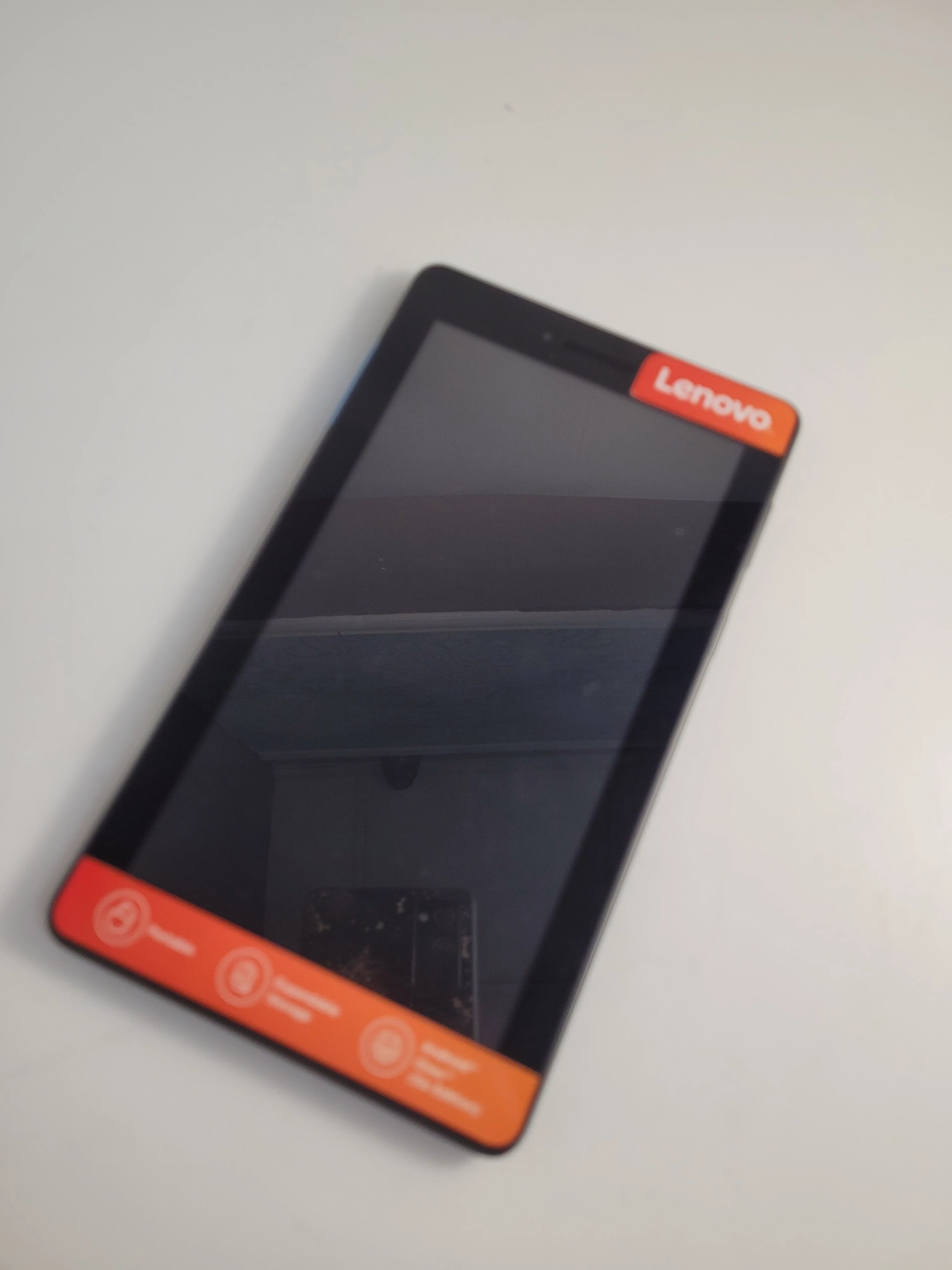 tablet-lenovo-tab-e7-16gb-komunikacja-219-2