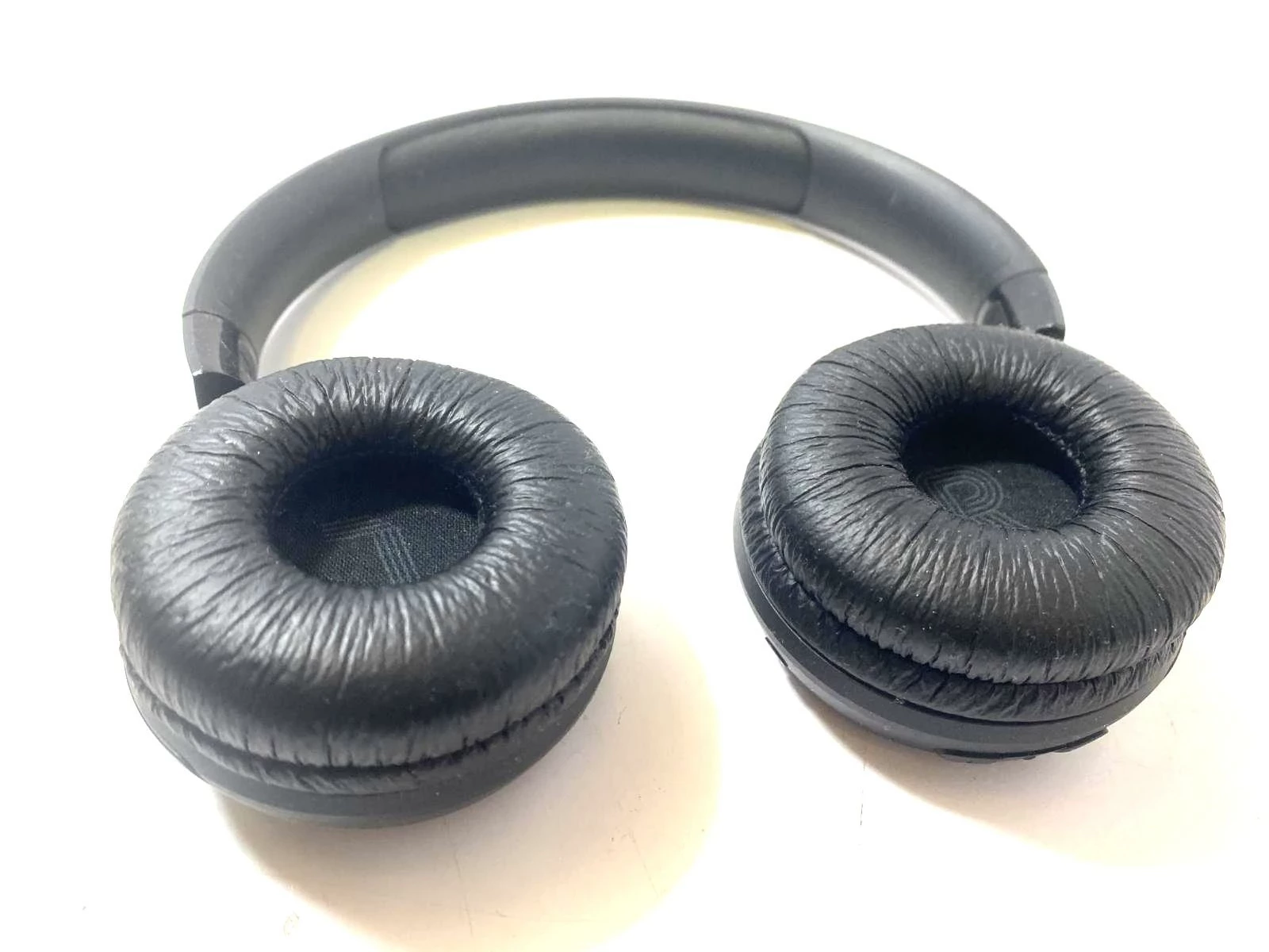 sluchawki-jbl-520bt-kolor-dominujacy-129357-3