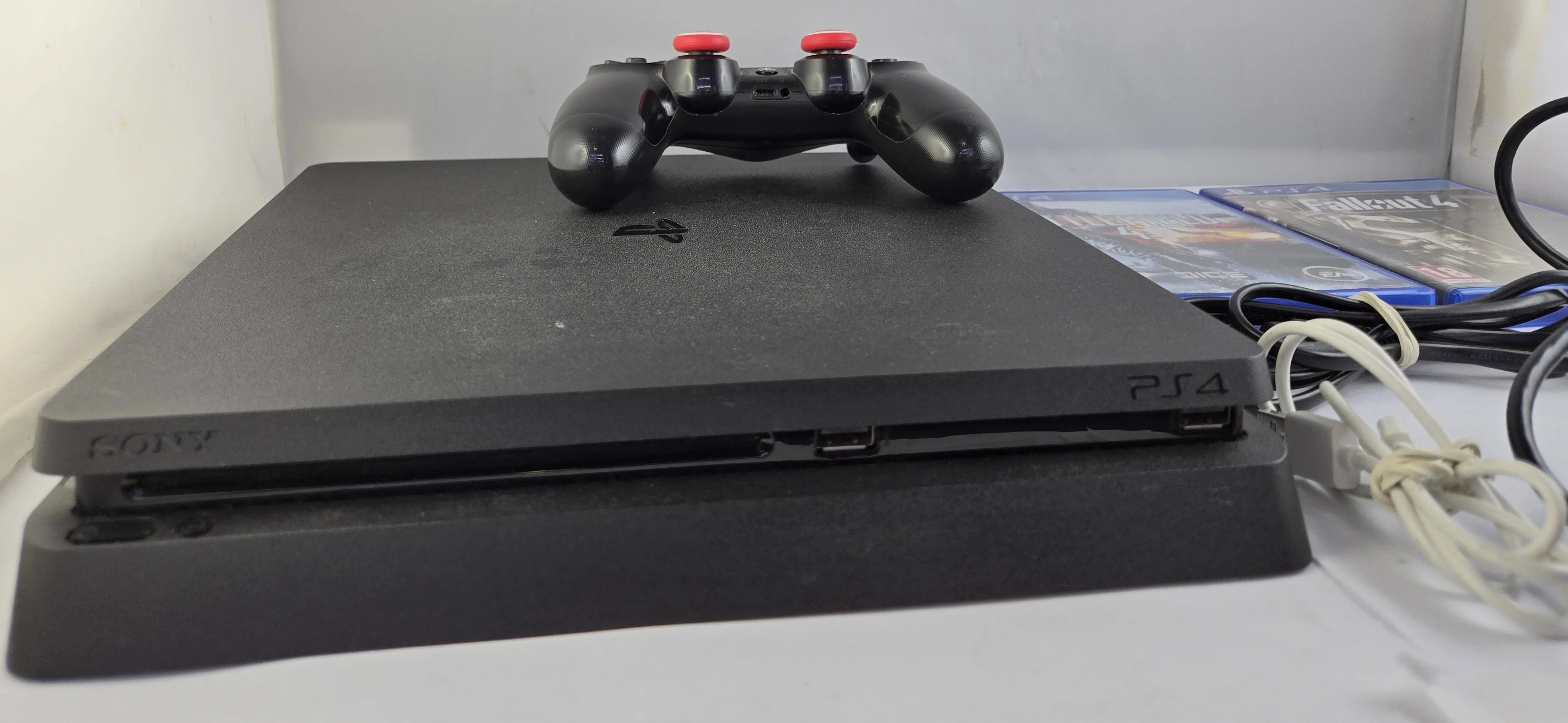 konsola-playstation-4-slim-500gb-kablepad2-gry-liczba-kontrolerow-w-zestawie-205994-225550