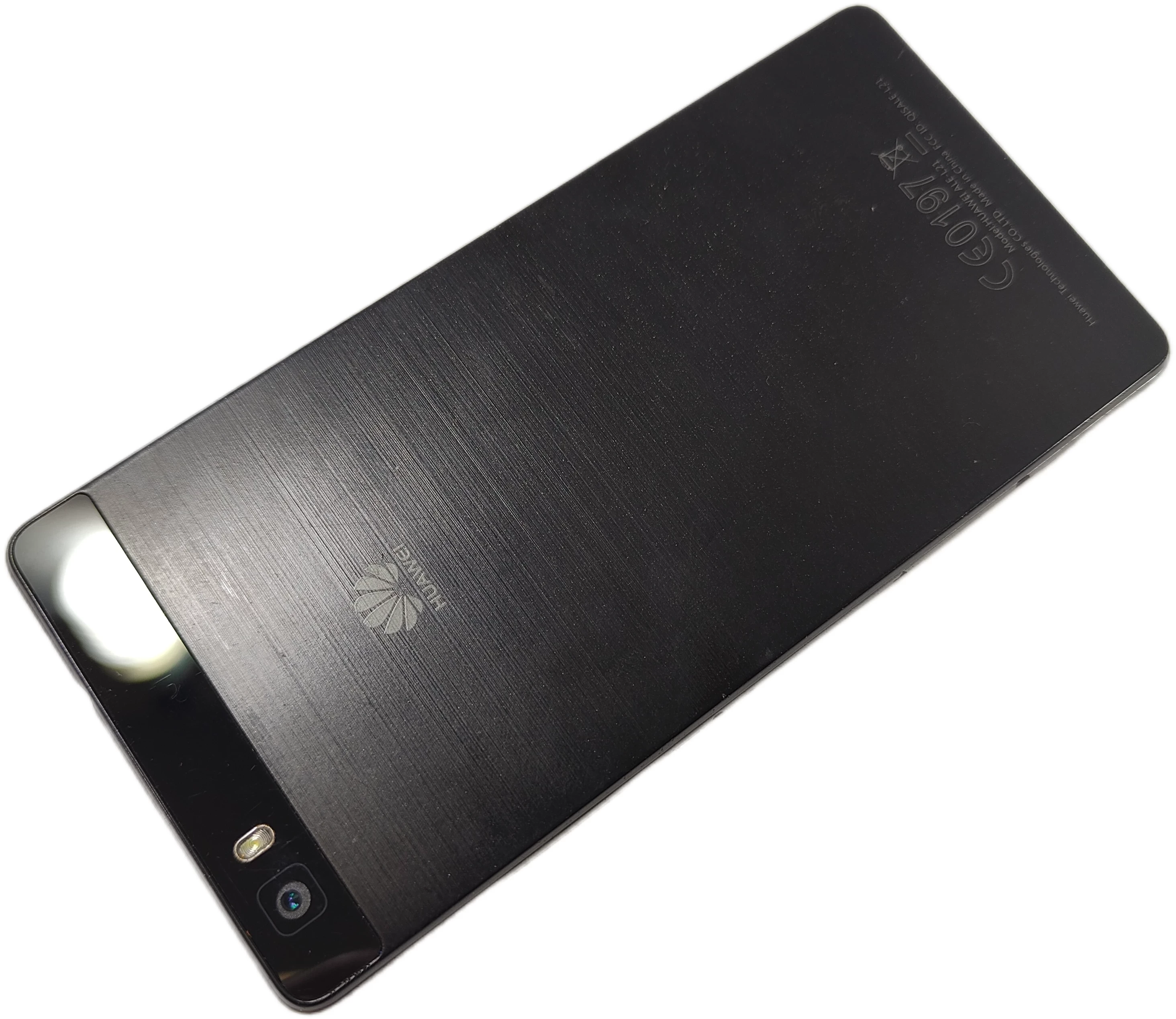 telefon-smartfon-huawei-p8-lite-2-gb-16-gb-czarny-pudelko-czarny-wbudowana-pamiec-202869-214201