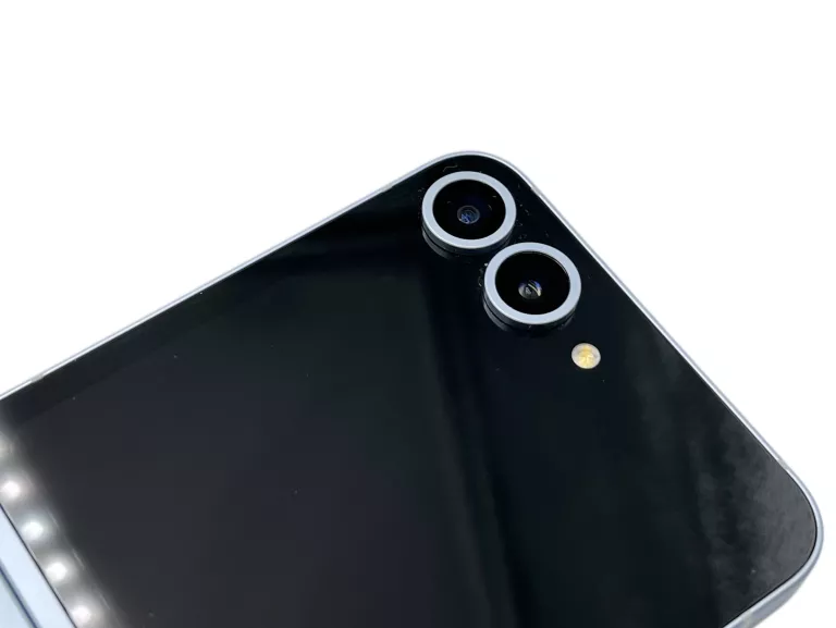 smartfon-samsung-galaxy-z-flip6-5g-12512gb-dynamic-amoled-2x-niebieski-pojemnosc-akumulatora-4000