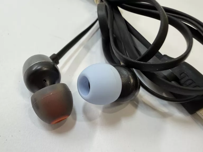 sluchawki-przewodowe-jbl-usb-c-kolor-dominujacy-129357-3