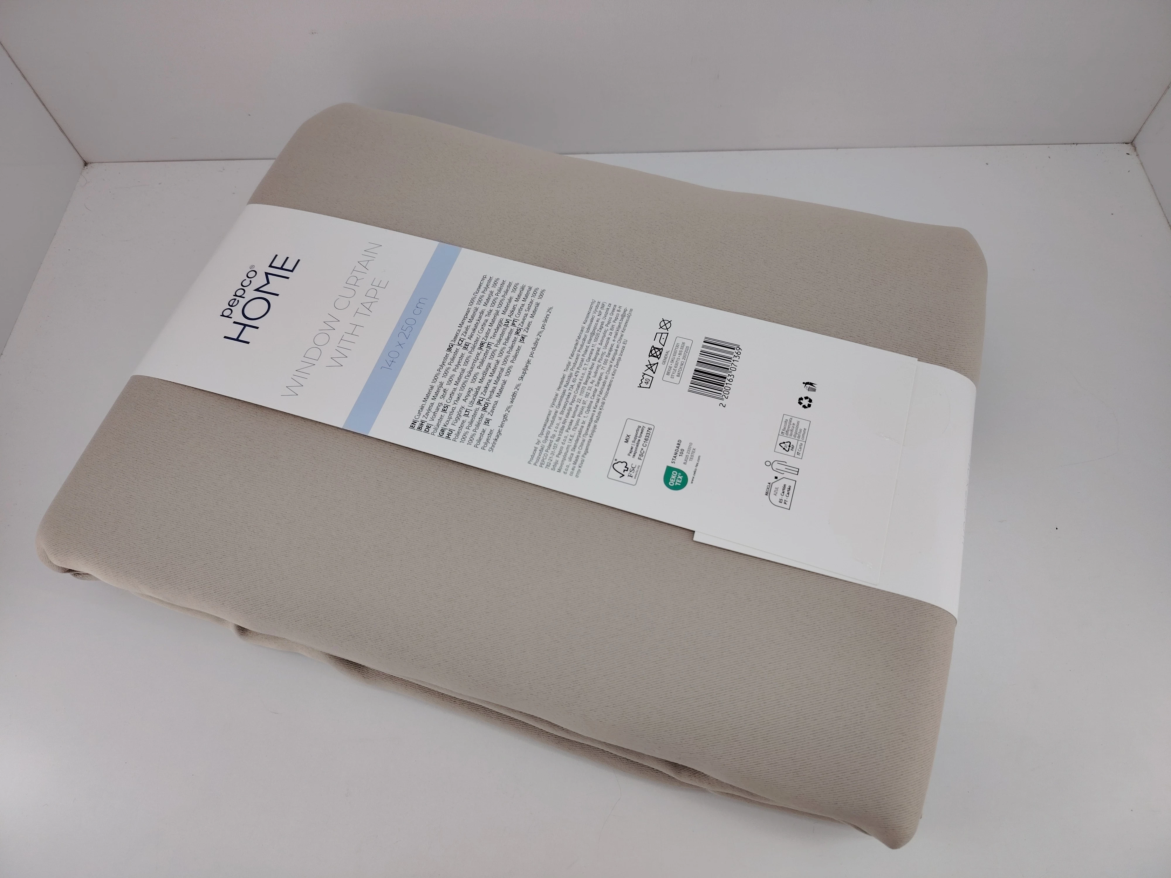zaslony-pepco-jasno-bezonwe-2szt-140x250cm-na-tasmie-ean-gtin-2200163071369