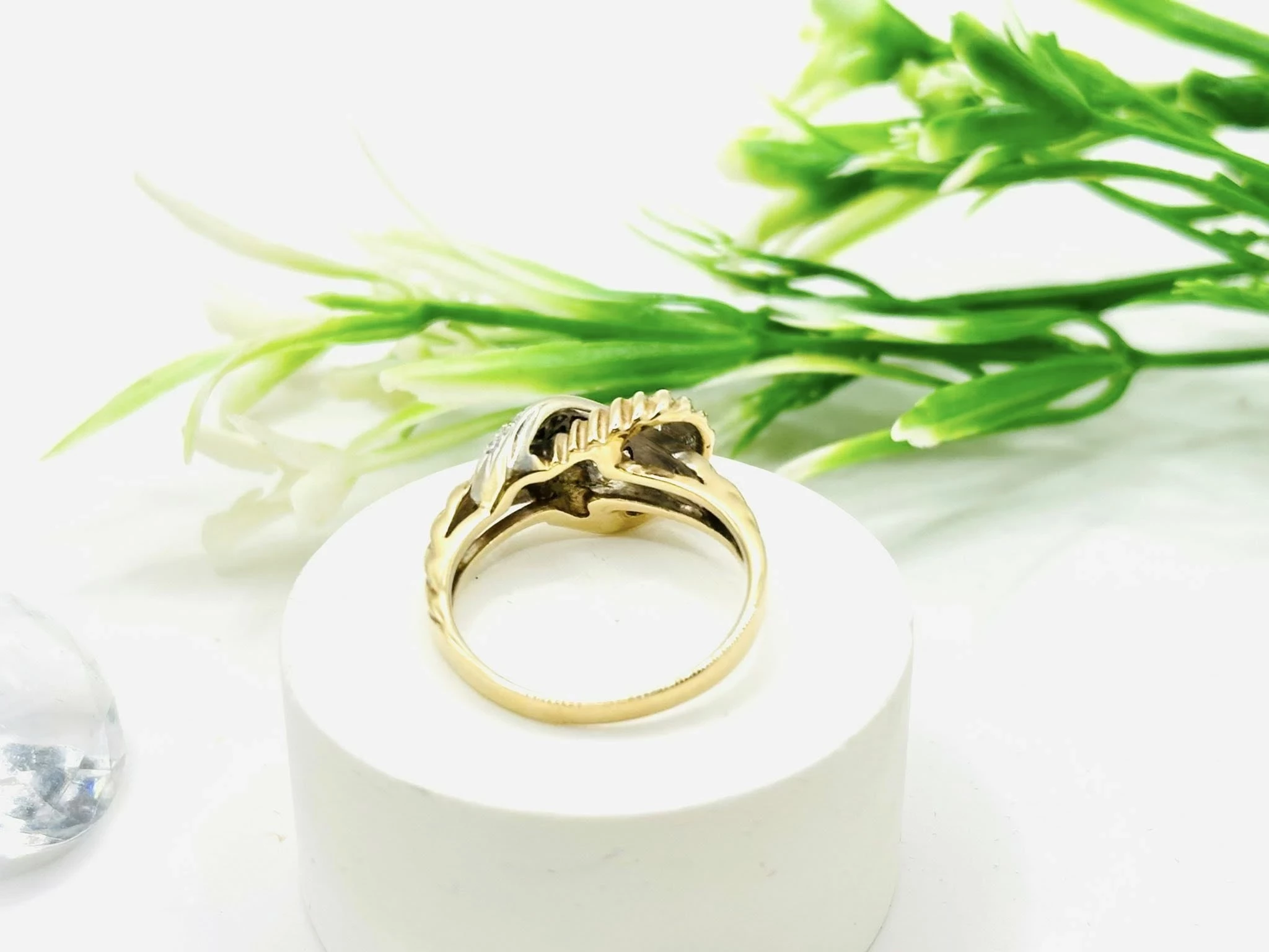 unikatowy-zloty-pierscionek-z-brylantami-14k-585-rozmiar-14-4578g-rozmiarsrednica-wew-mm-372-15