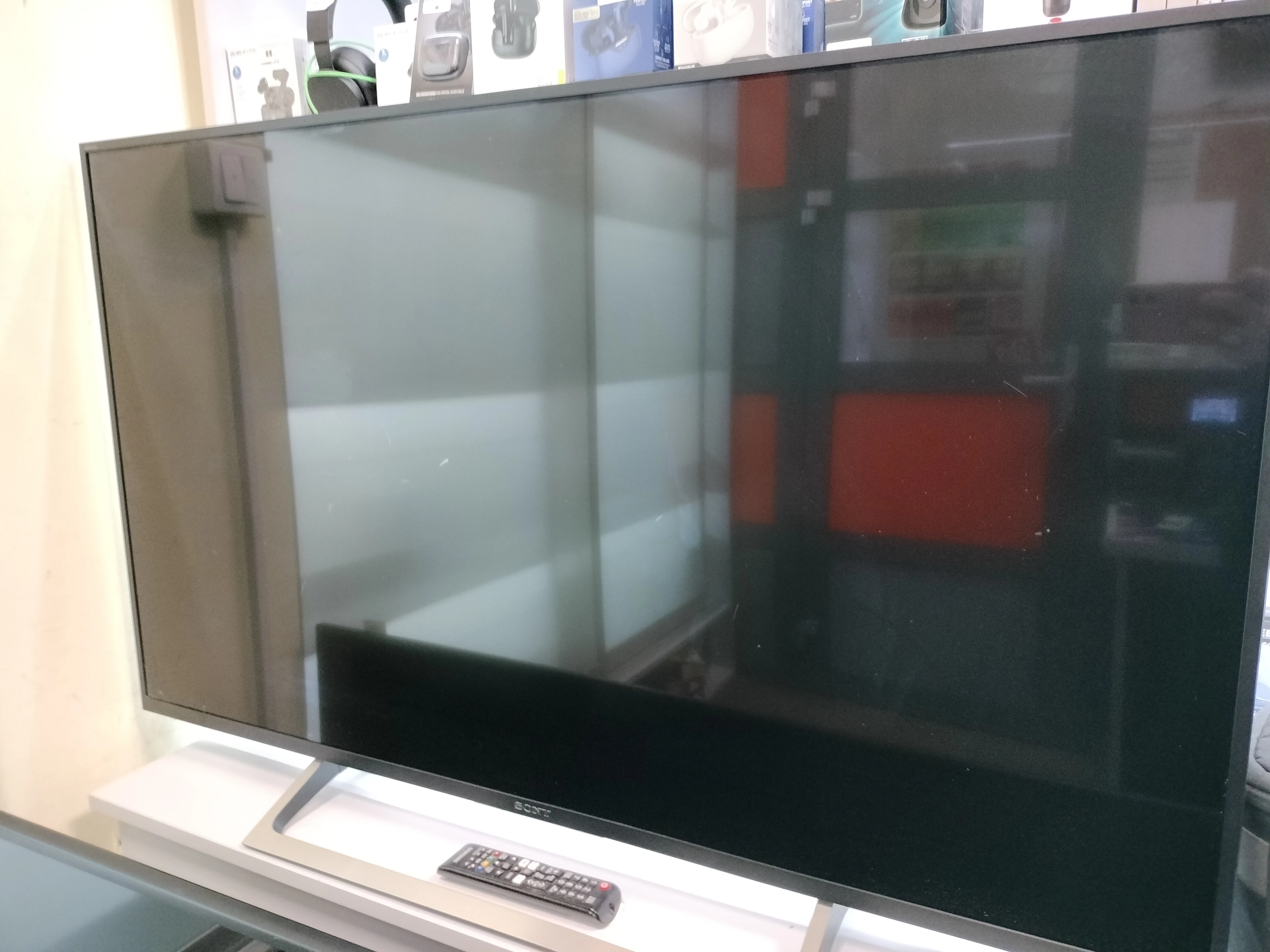 telewizor-sony-kd49xg7005-uhd-smart-tv-rysy-na-matrycy-typ-telewizora-211486-250142