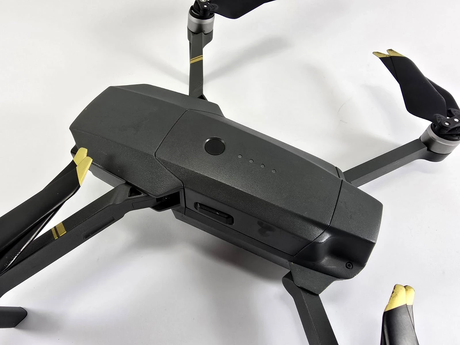 dron-dji-mavic-pro-m1p-kod-producenta-654645