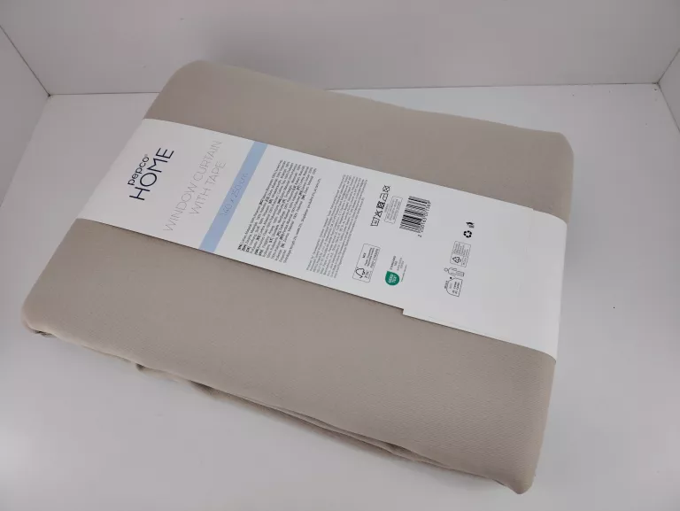 zaslony-pepco-jasno-bezonwe-2szt-140x250cm-na-tasmie-ean-gtin-2200163071369