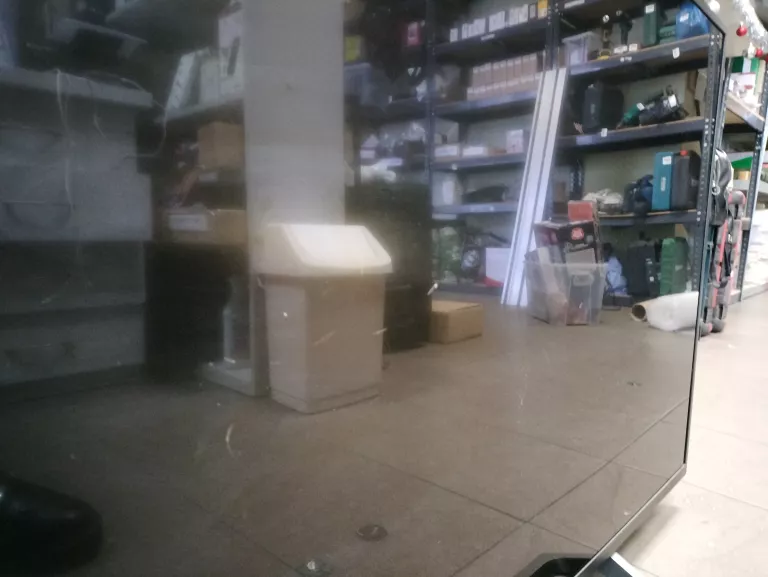 telewizor-sony-kd49xg7005-uhd-smart-tv-rysy-na-matrycy-stan-11323-2