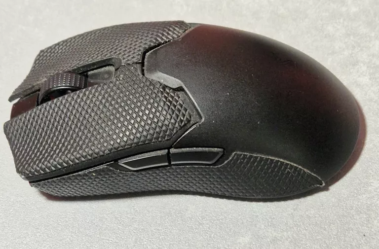 myszka-bezprzewodowa-razer-viper-v2-pro-interfejs-517-2