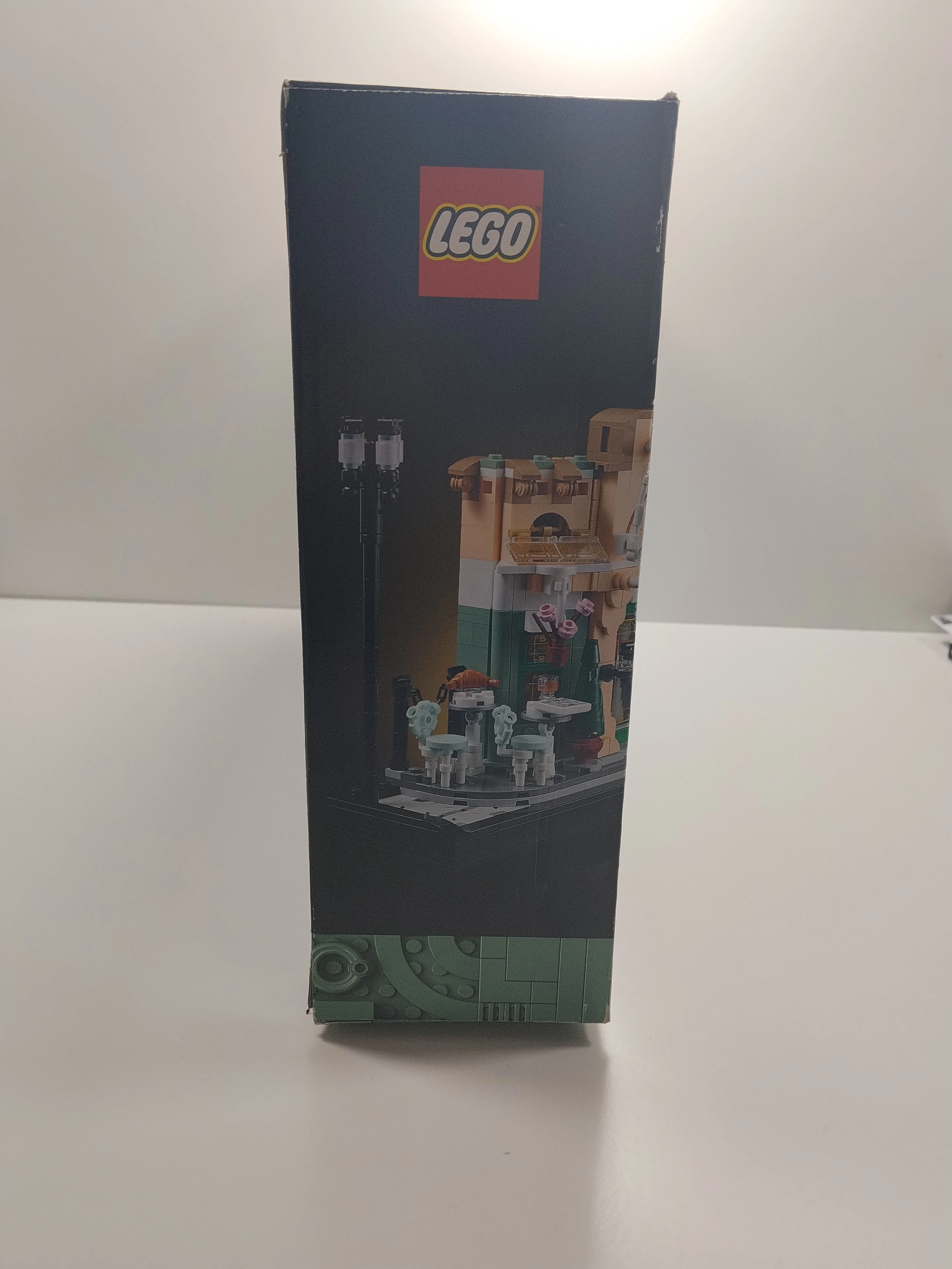 lego-icons-francuska-kawiarenka-10362-nazwa-zestawu-francuska-kawiarenka