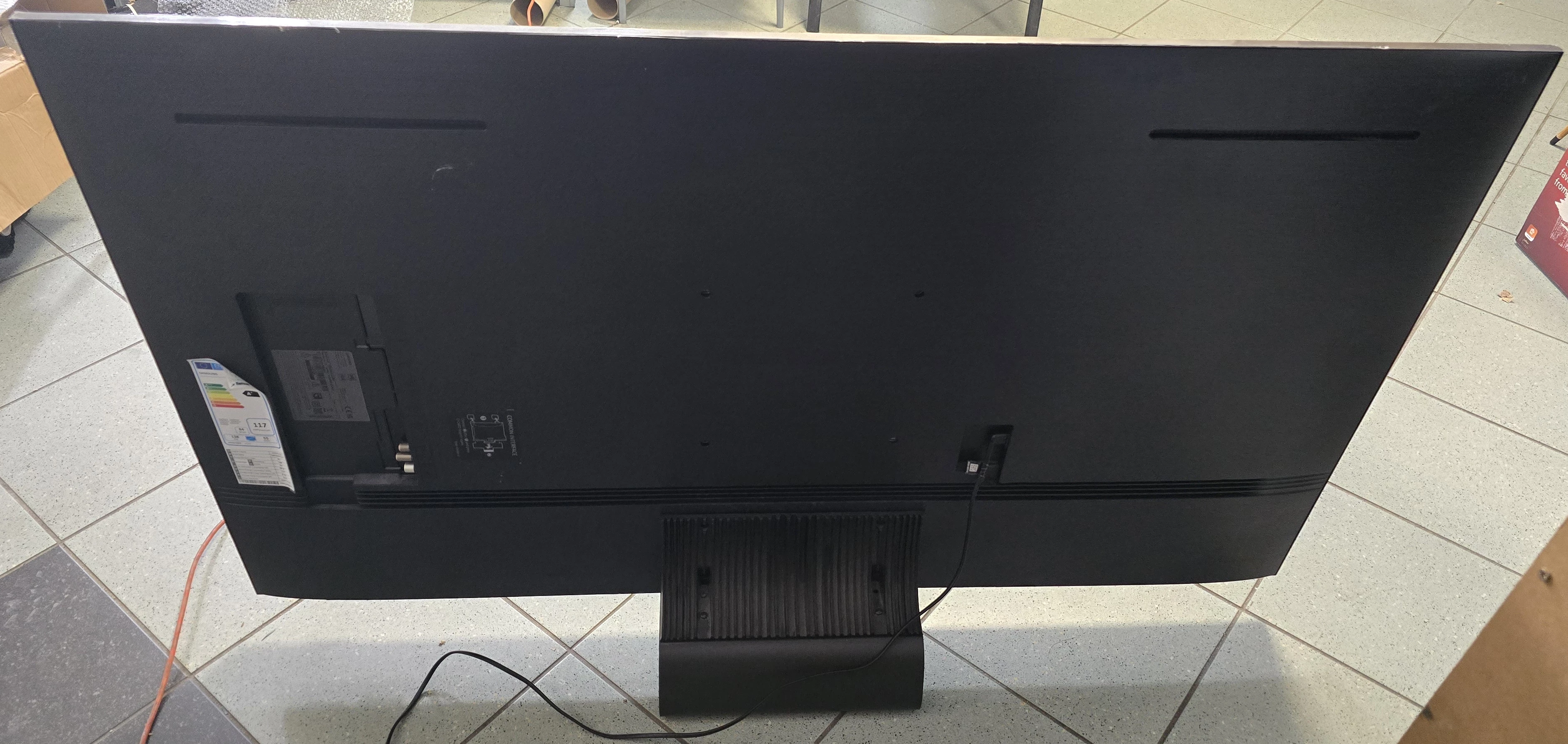 telewizor-samsung-55-qled-4kqe55qn91aat-samsung-przekatna-ekranu-cale-5500