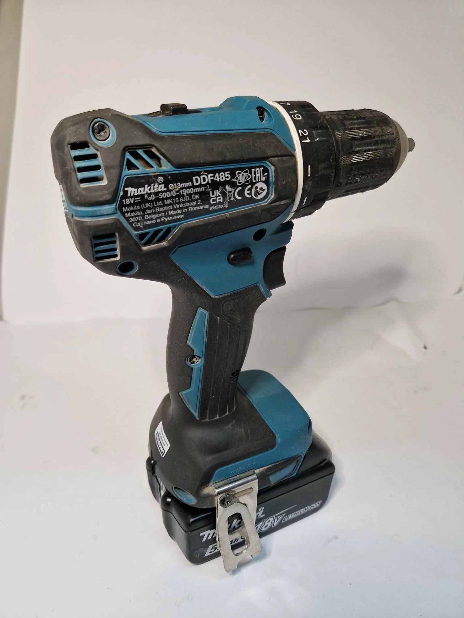 wkretarka-makita-ddf485-aku-lad-stan-11323-2