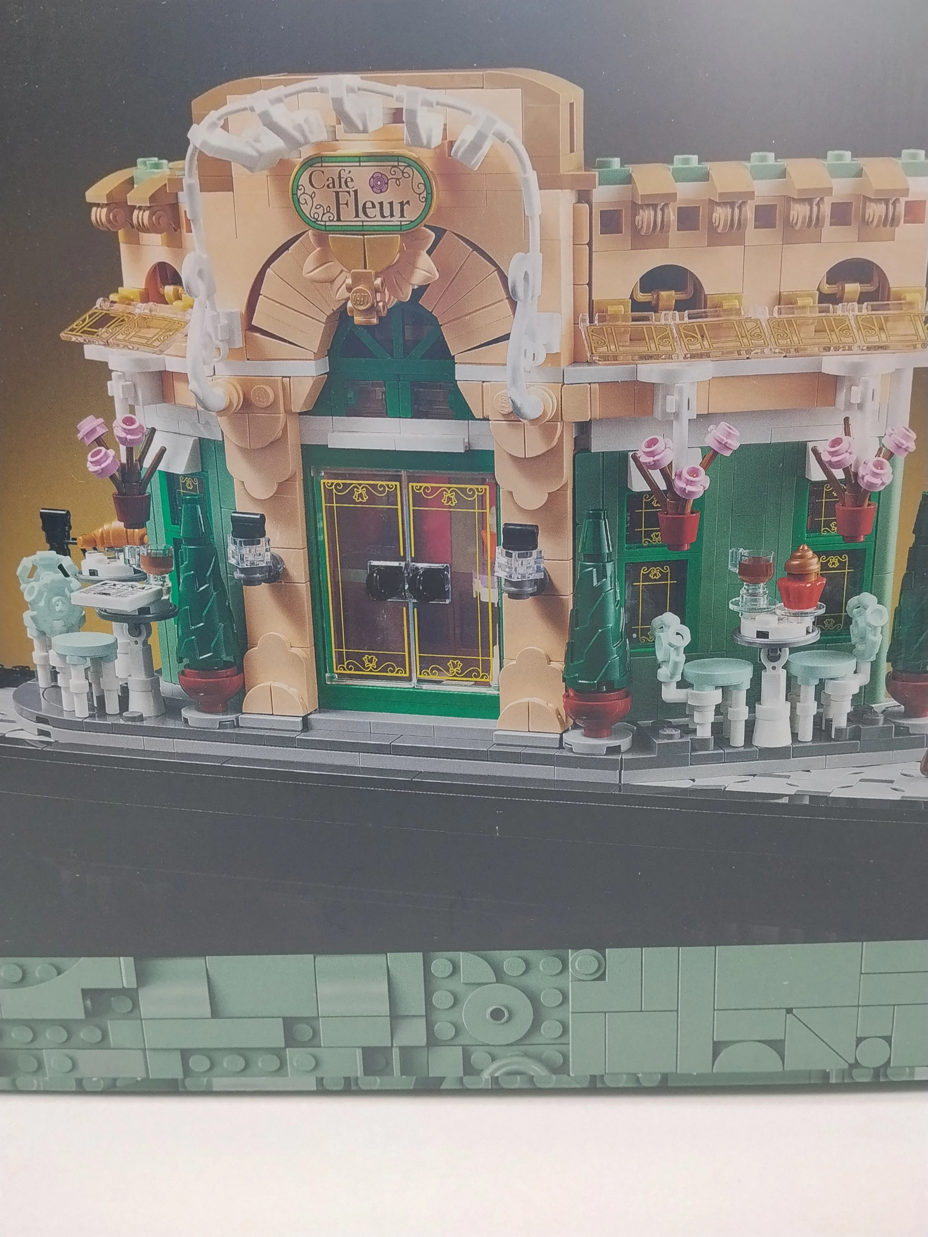 lego-icons-francuska-kawiarenka-10362-ean-gtin-5702017815886