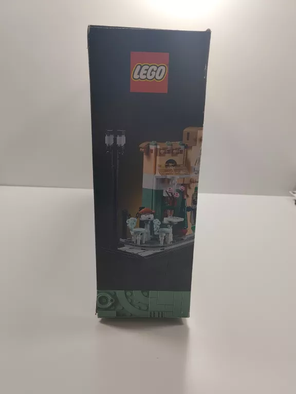 lego-icons-francuska-kawiarenka-10362-nazwa-zestawu-francuska-kawiarenka