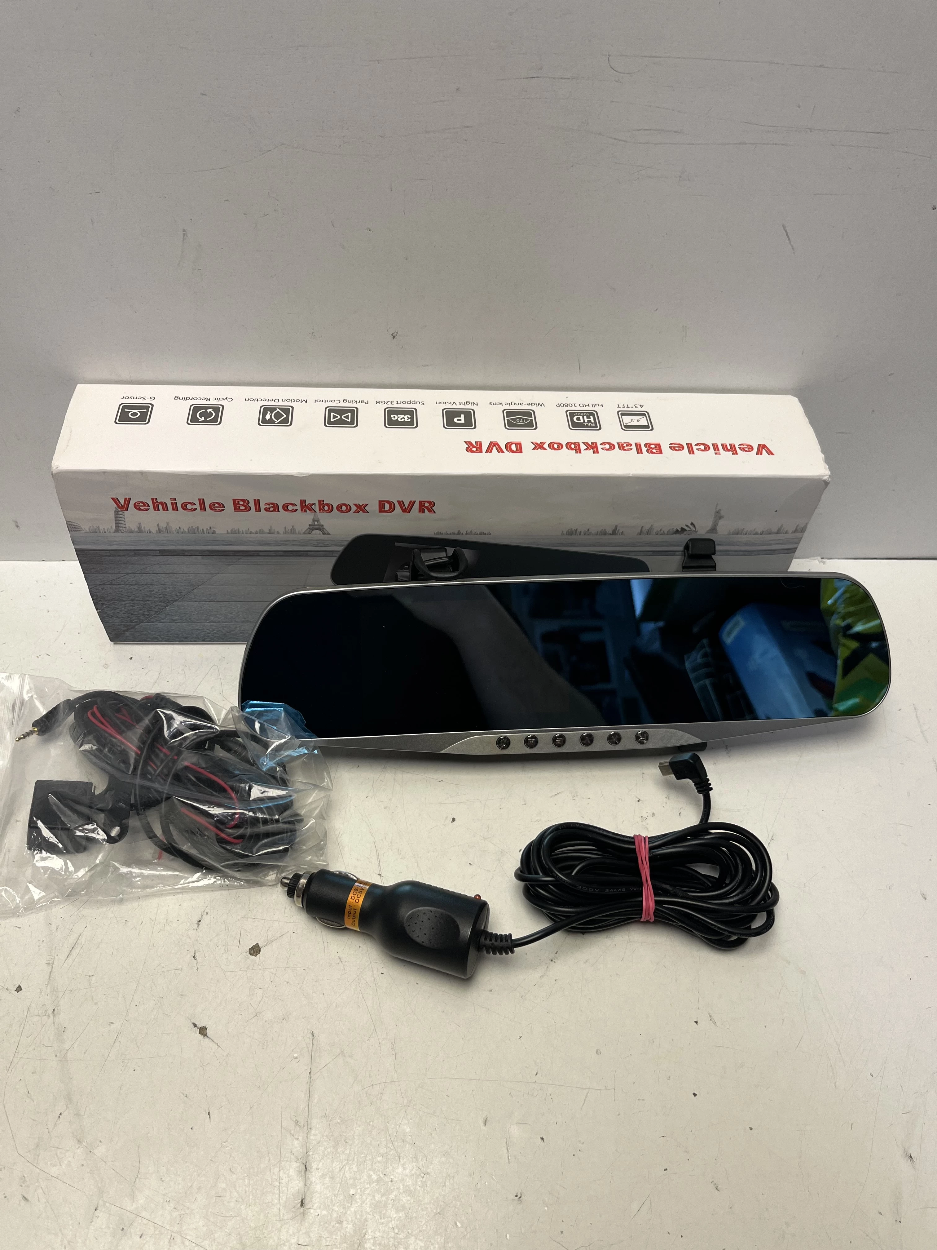 lusterko-kamerka-samochodowa-vehicle-blackbox-dvr-full-hd-osiedle-teatralne-3u15-krakow