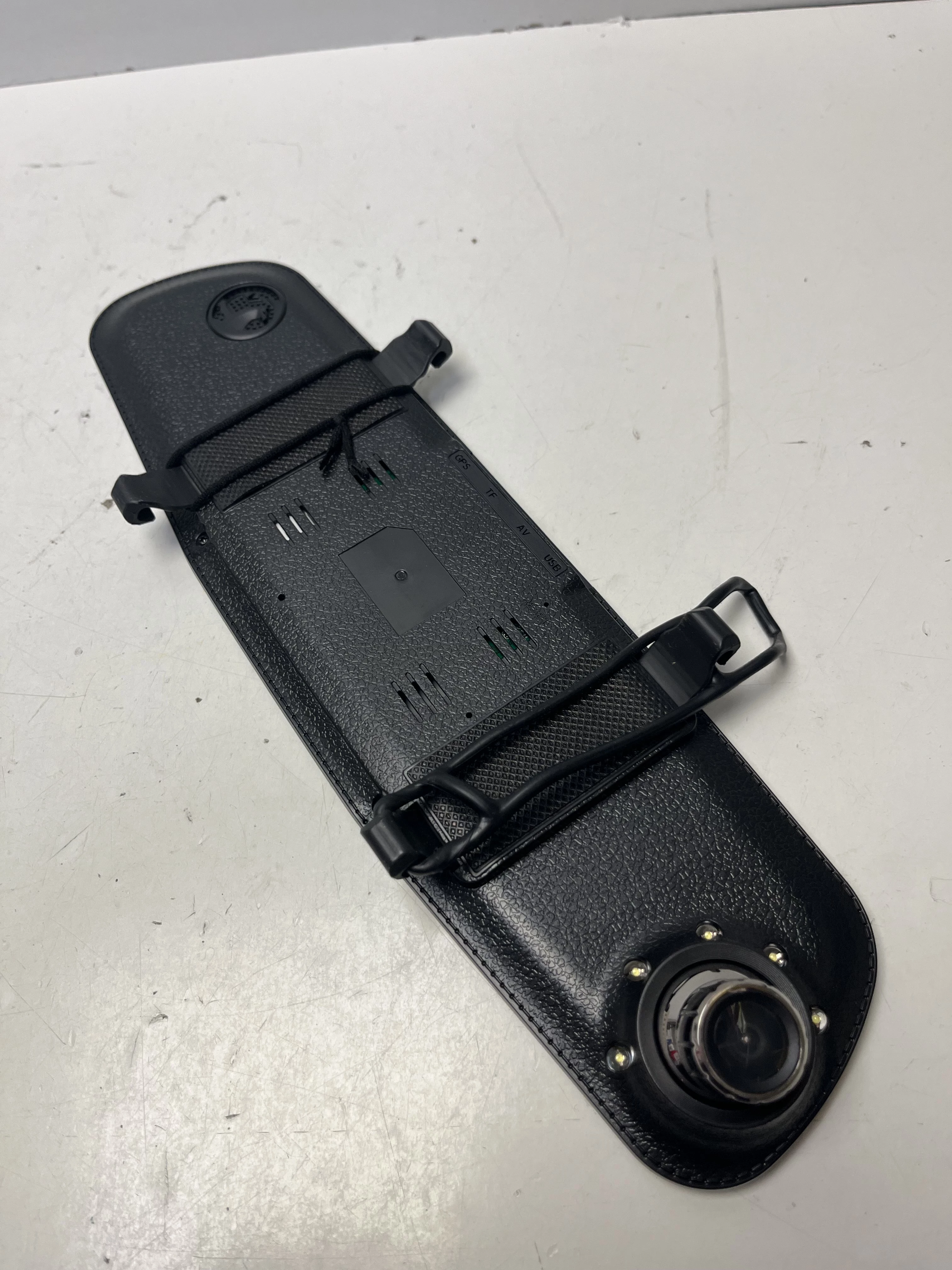 lusterko-kamerka-samochodowa-vehicle-blackbox-dvr-full-hd-stan-11323-2