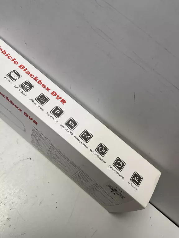 lusterko-kamerka-samochodowa-vehicle-blackbox-dvr-full-hd-jakosc-zapisu-23351-2