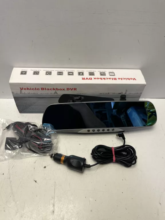 lusterko-kamerka-samochodowa-vehicle-blackbox-dvr-full-hd-osiedle-teatralne-3u15-krakow