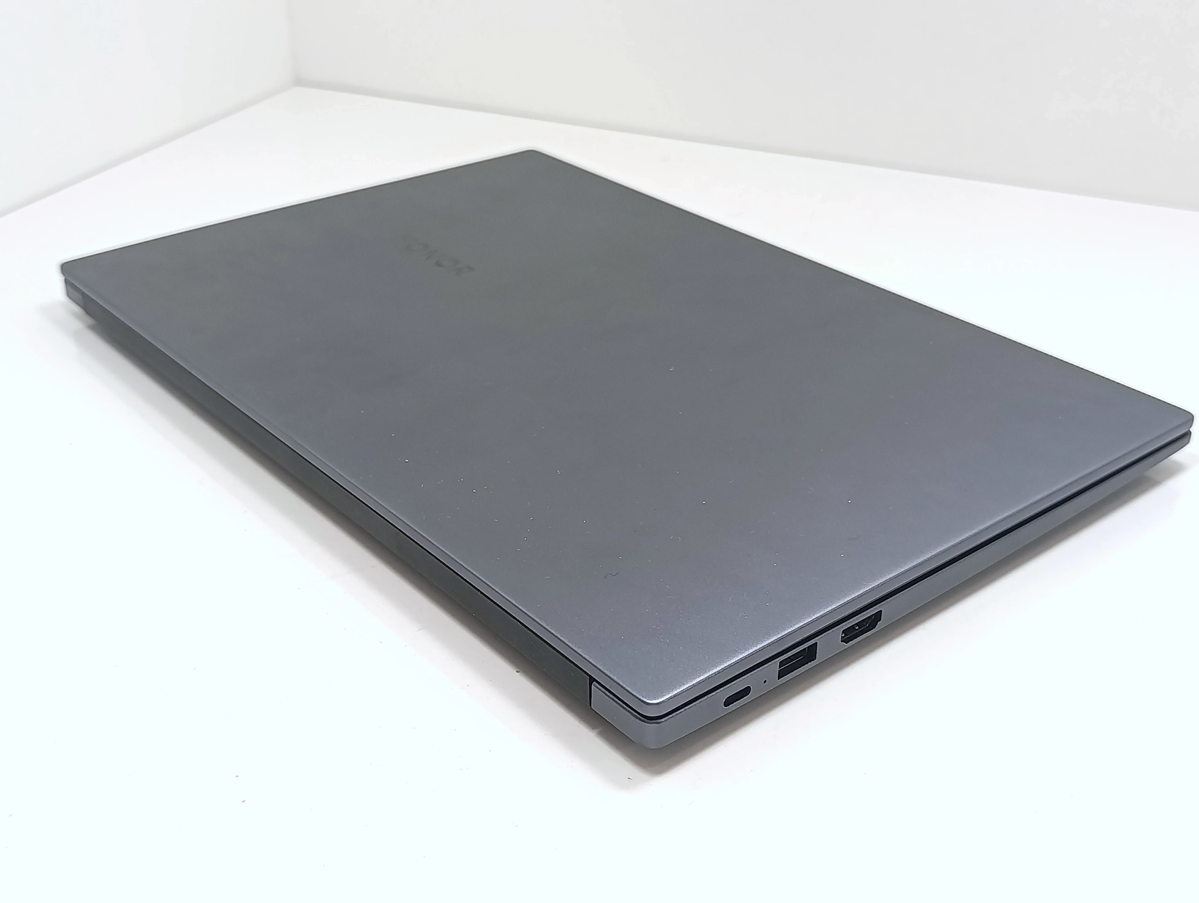 laptop-honor-magicbook-14-z-procesorem-intel-core-i3-10110u-typ-dysku-twardego-128550-2