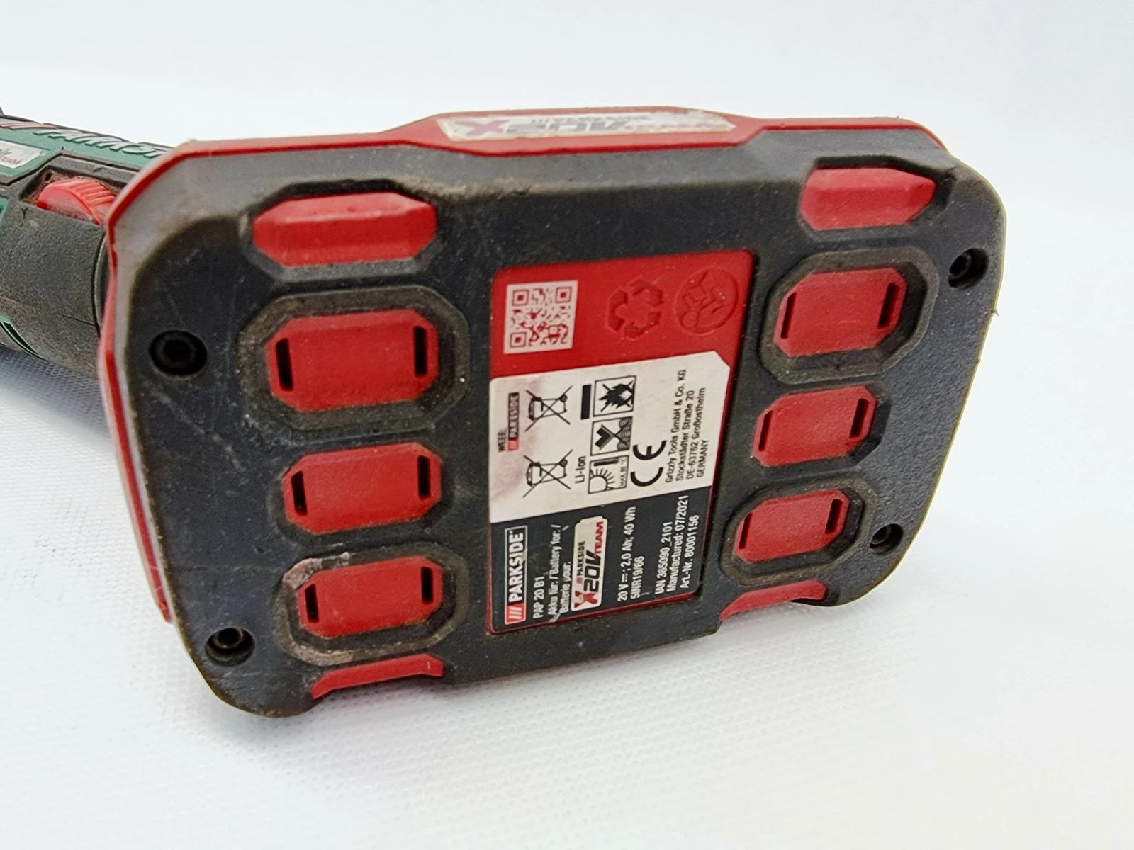 akumulatorowa-szlifierka-katowa-20-v-pwsa-20-li-d4-aku-rodzaj-250123-1798302