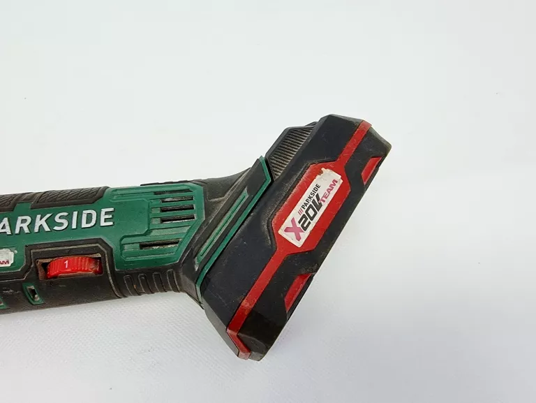 akumulatorowa-szlifierka-katowa-20-v-pwsa-20-li-d4-aku-kod-producenta-szlifierka-mimosrodowa-wielofunkcyjna