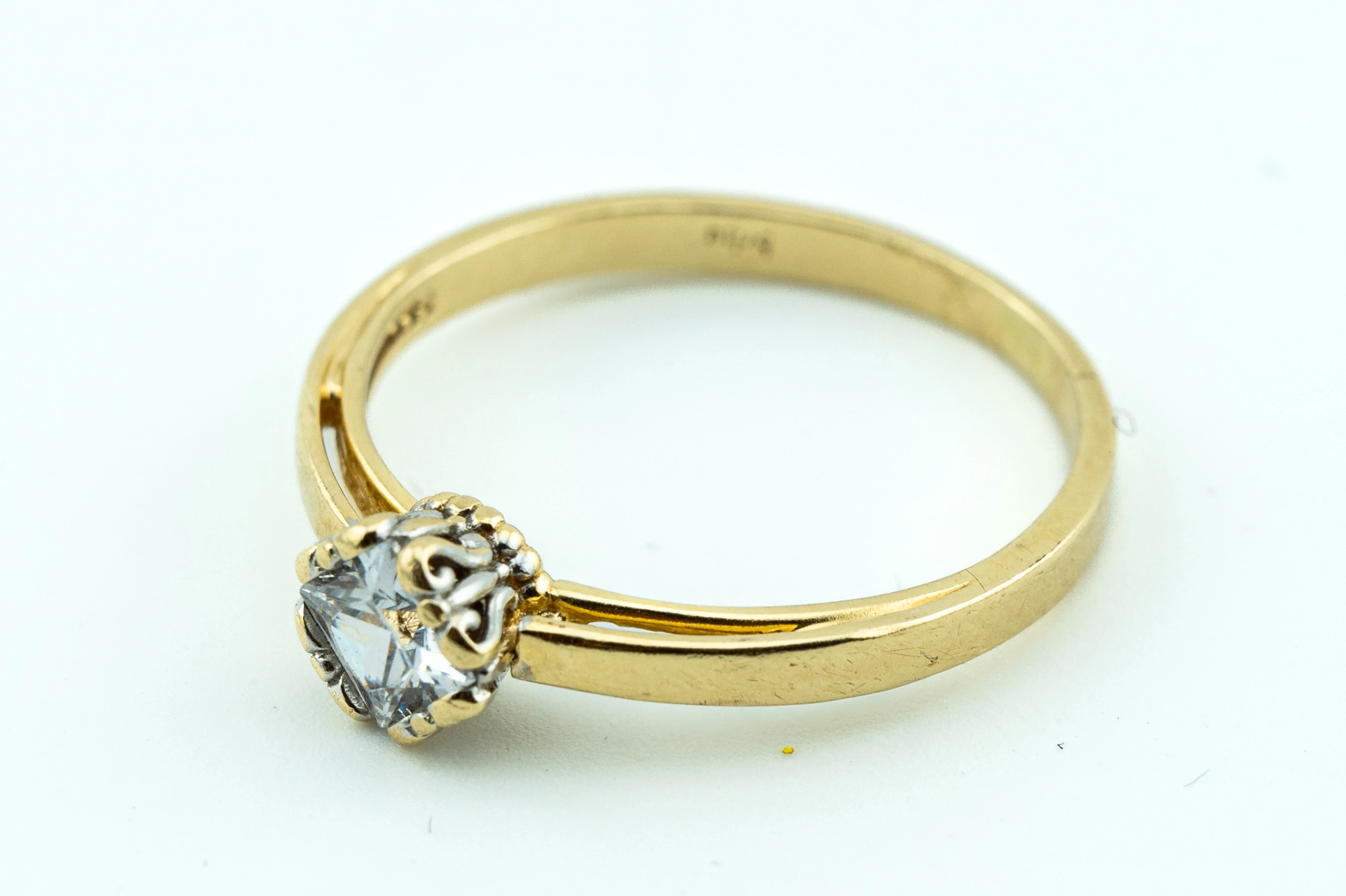 zl635-zloty-elegancki-zareczynowy-pierscionek-585-cyrkonia-14k-r14-193g-kolor-249512-1647429