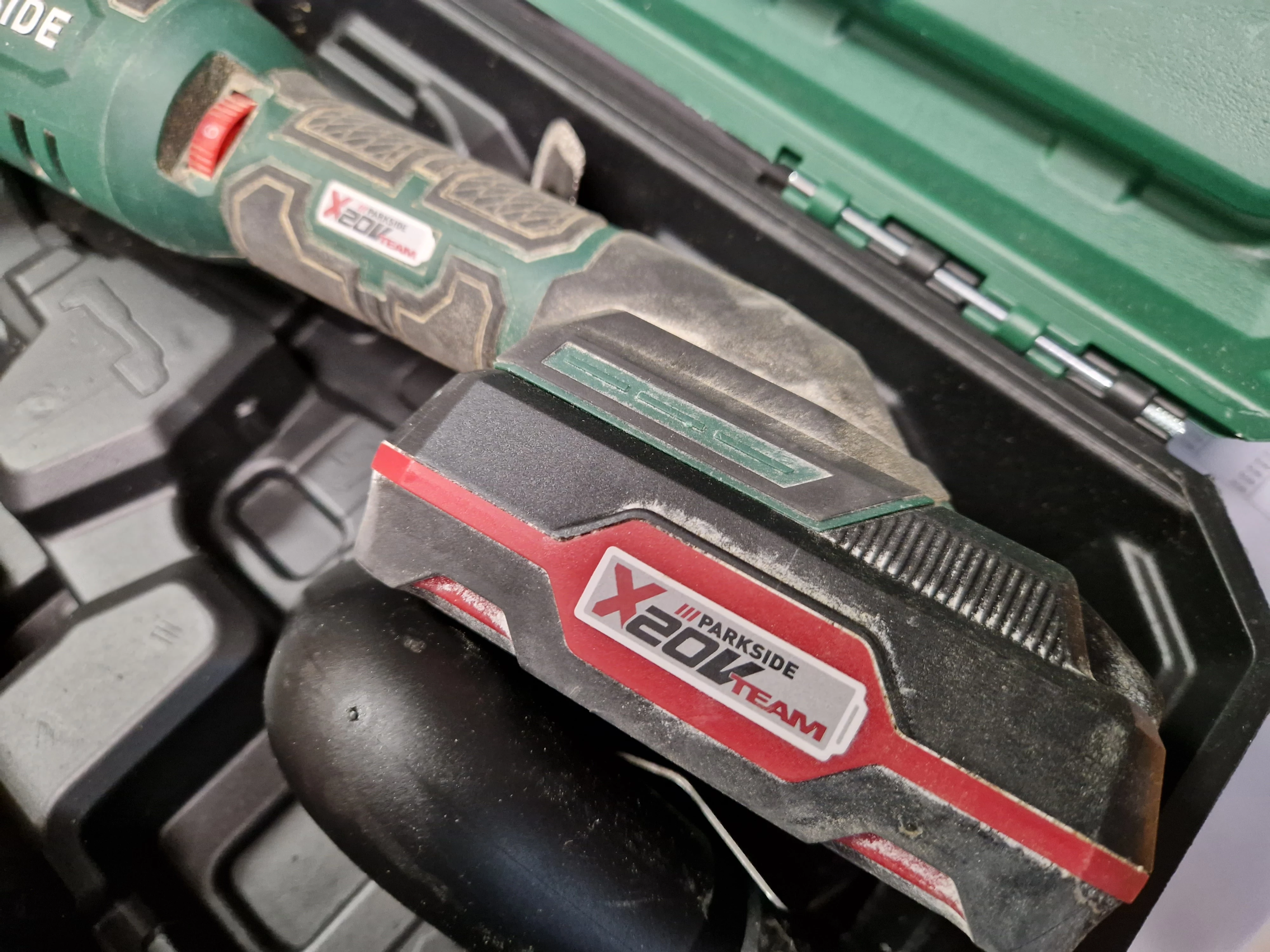 narzedzie-wielofunkcyjne-parkside-pamfw-20-li-c3-akumulator-marka-248811-951182