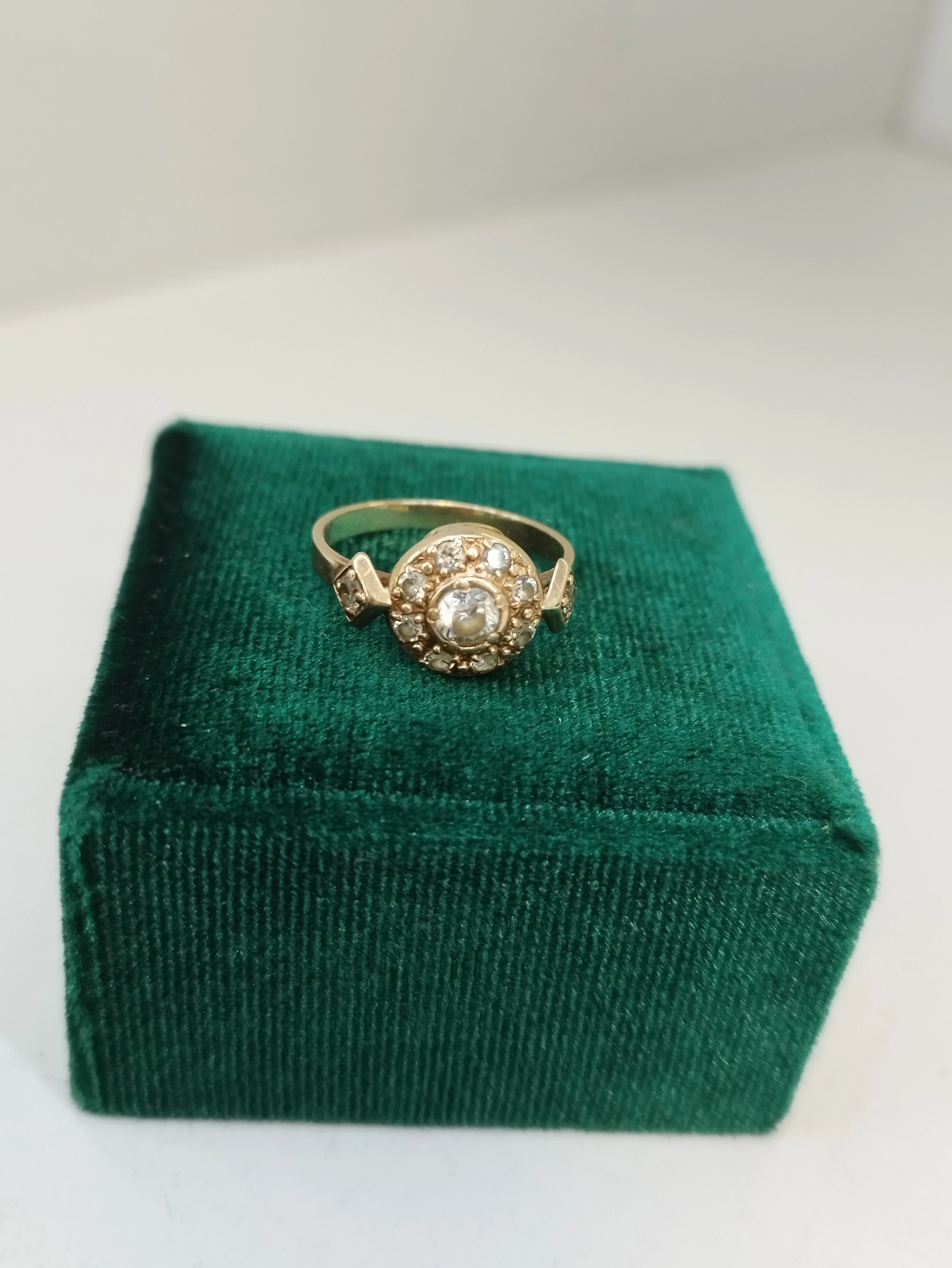 zloty-pierscionek-r19-zloto-585-okrzei-8-bystrzyca-klodzka