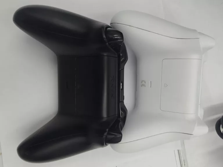 konsola-xbox-one-1540-500gb-waga-produktu-330