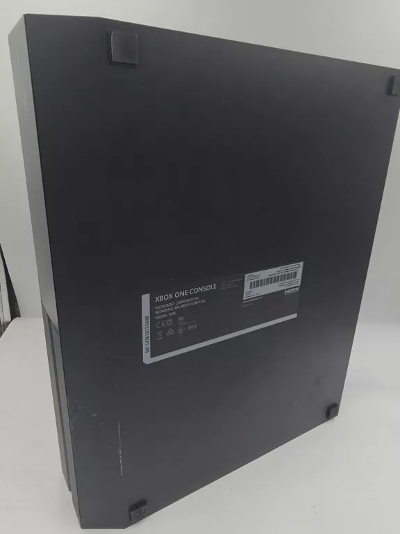 konsola-xbox-one-1540-500gb-rodzaje-odtwarzanych-nosnikow-205982-1